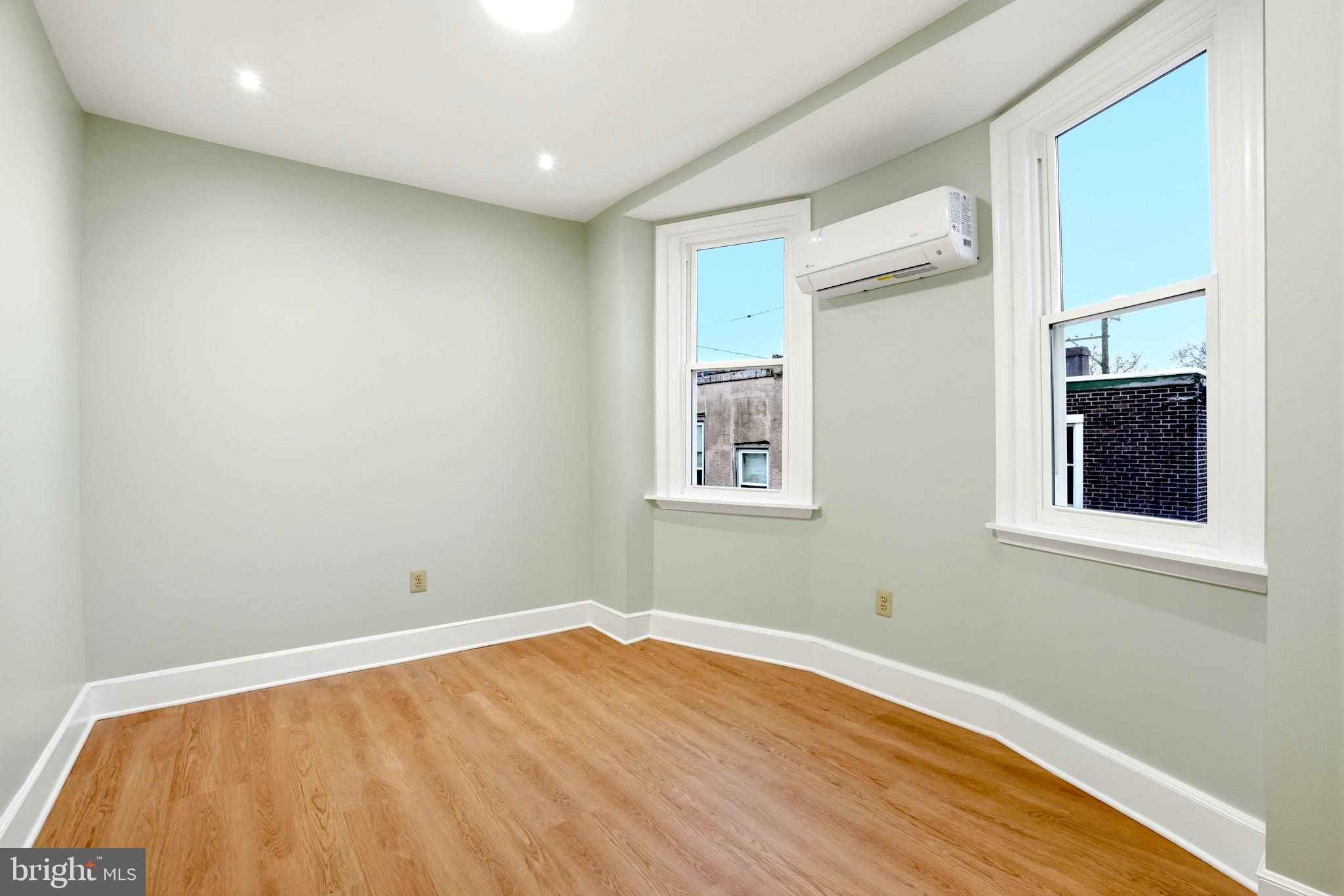 OLNEY - Residential