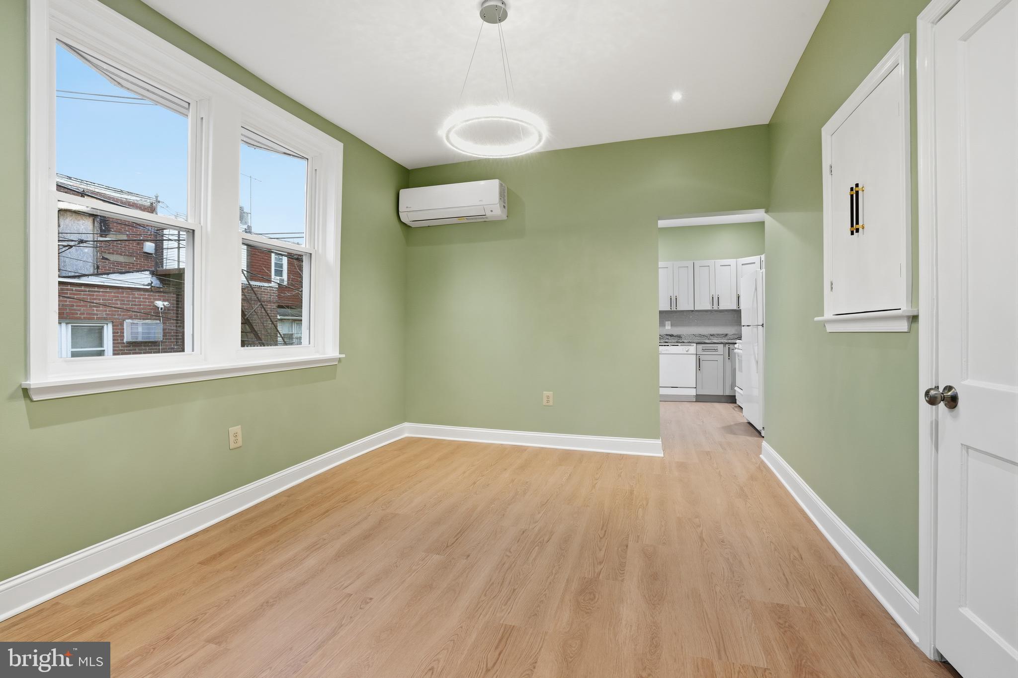 OLNEY - Residential