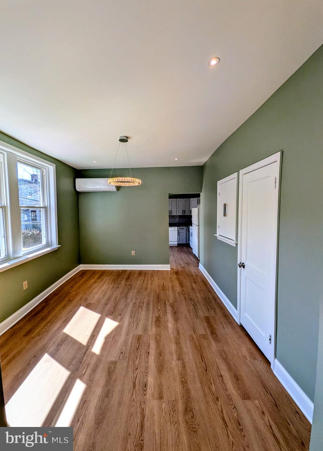 OLNEY - Residential