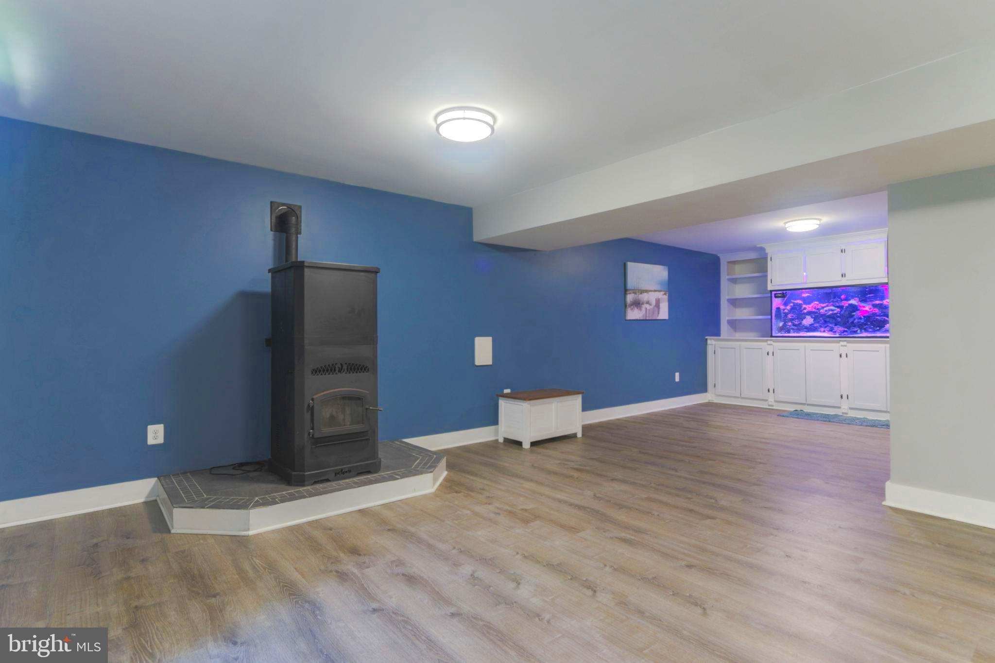 SARATOGA WOODS - Residential