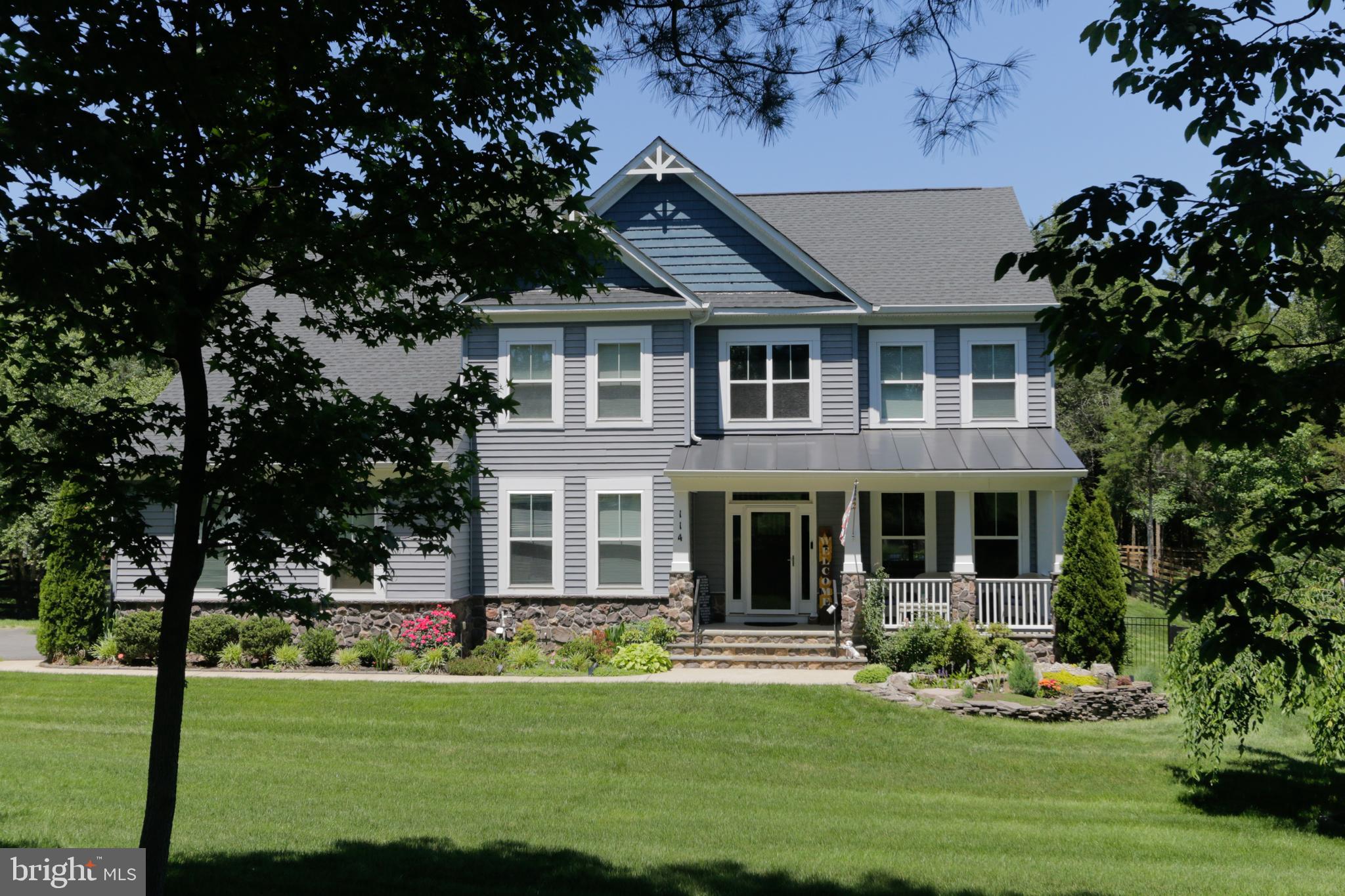 SARATOGA WOODS - Residential