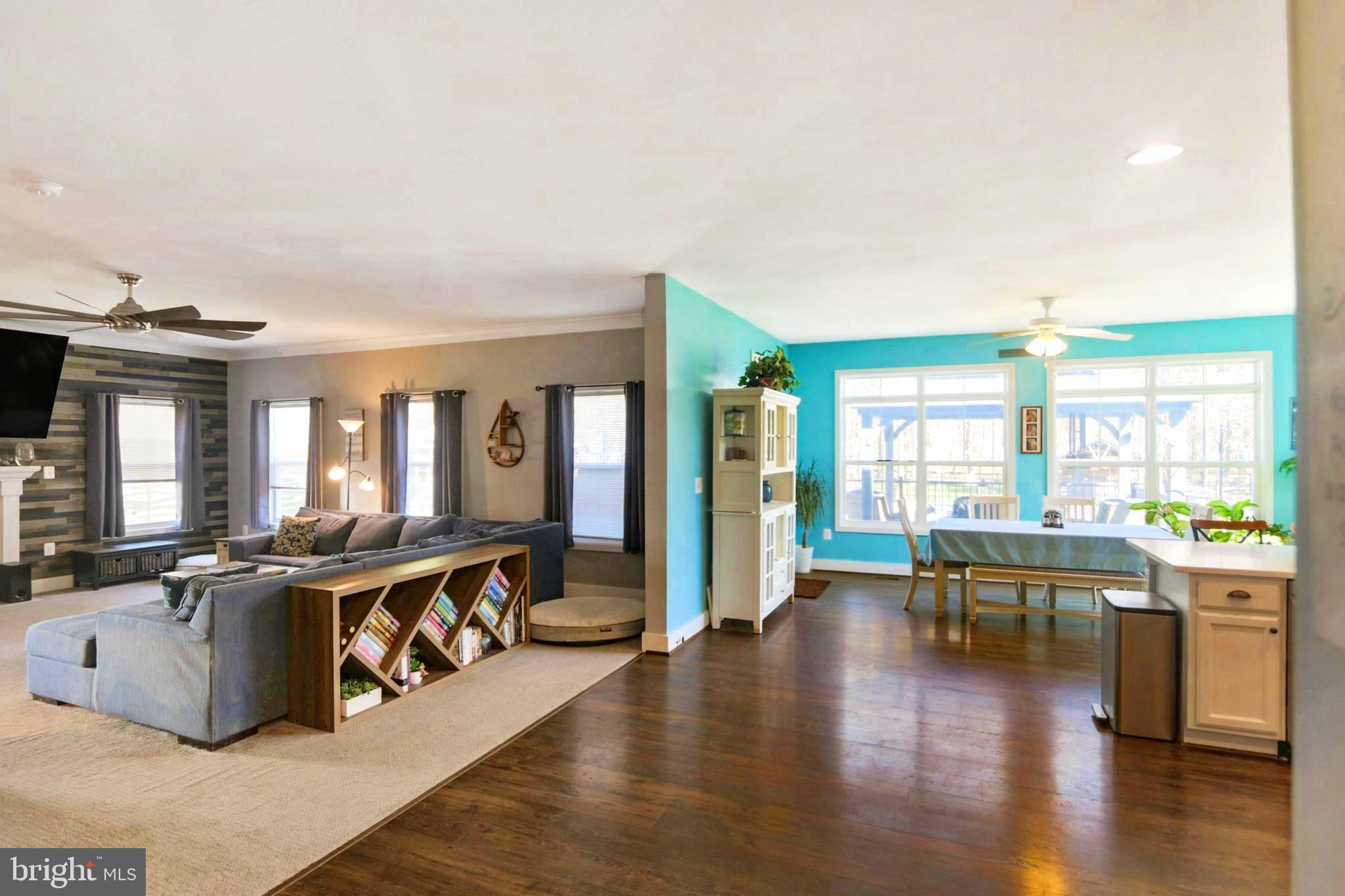 SARATOGA WOODS - Residential