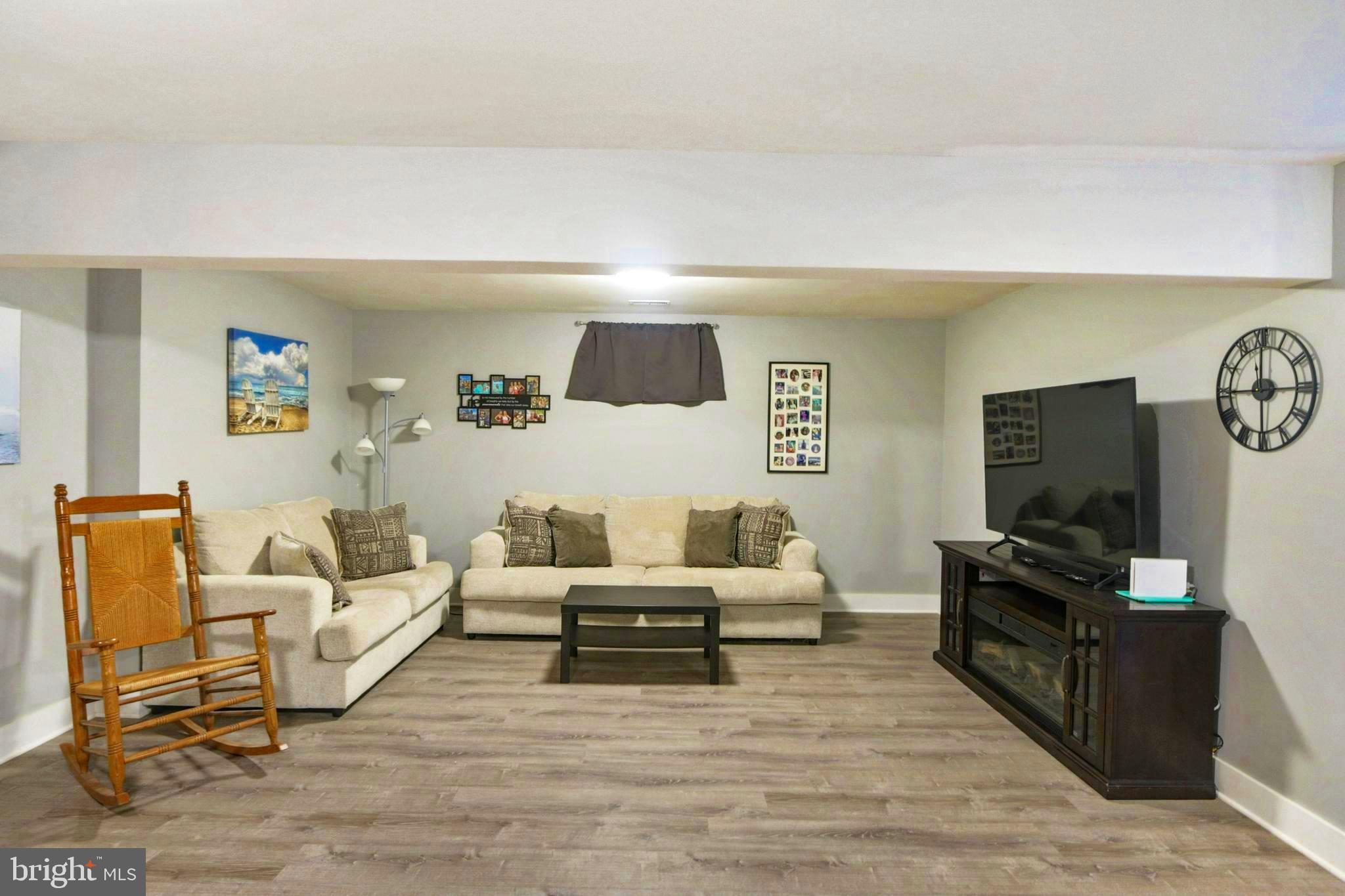 SARATOGA WOODS - Residential