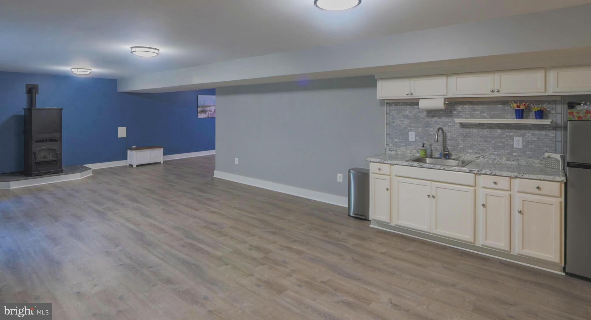 SARATOGA WOODS - Residential