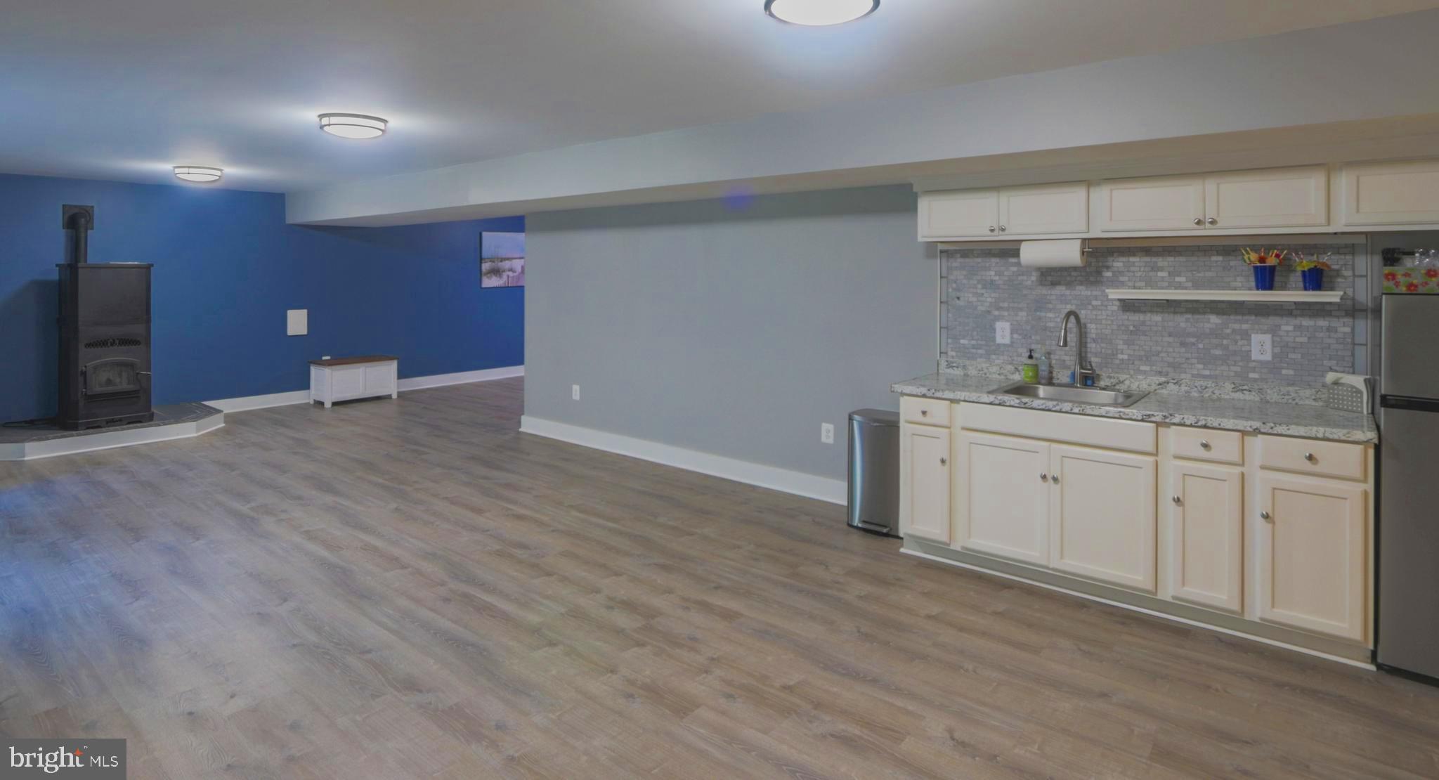 SARATOGA WOODS - Residential