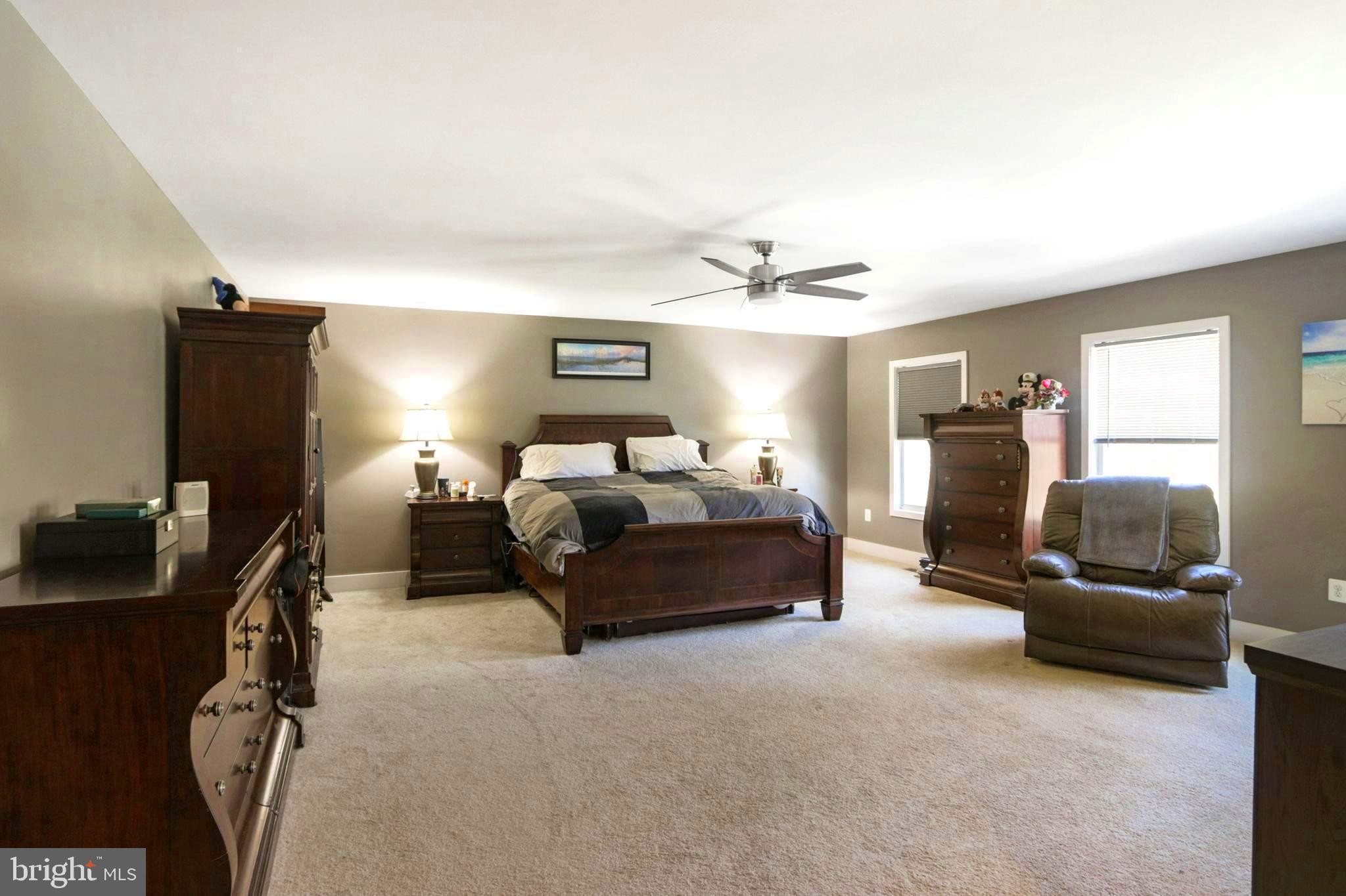 SARATOGA WOODS - Residential