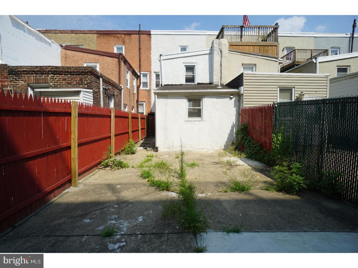 PORT RICHMOND - Residential Lease