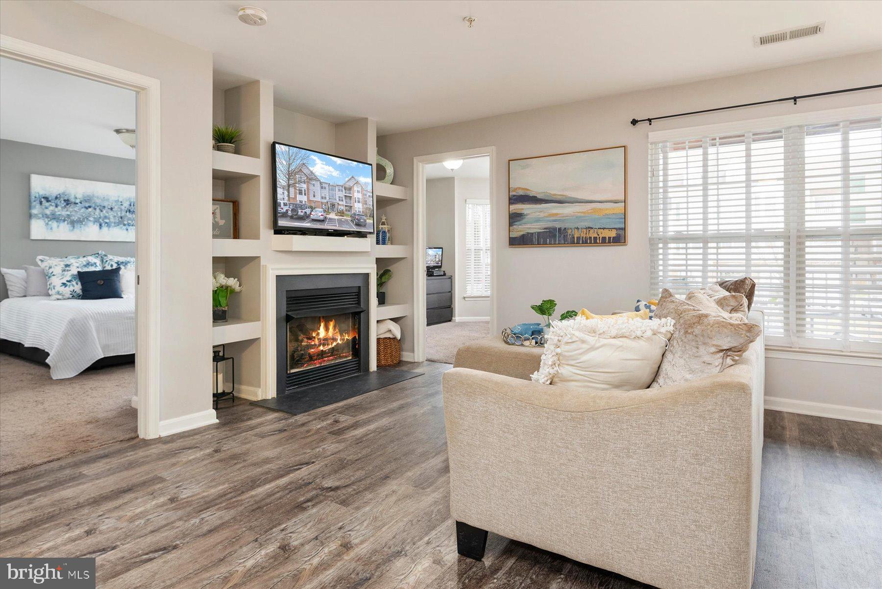 TIDEWATER COLONY - Residential