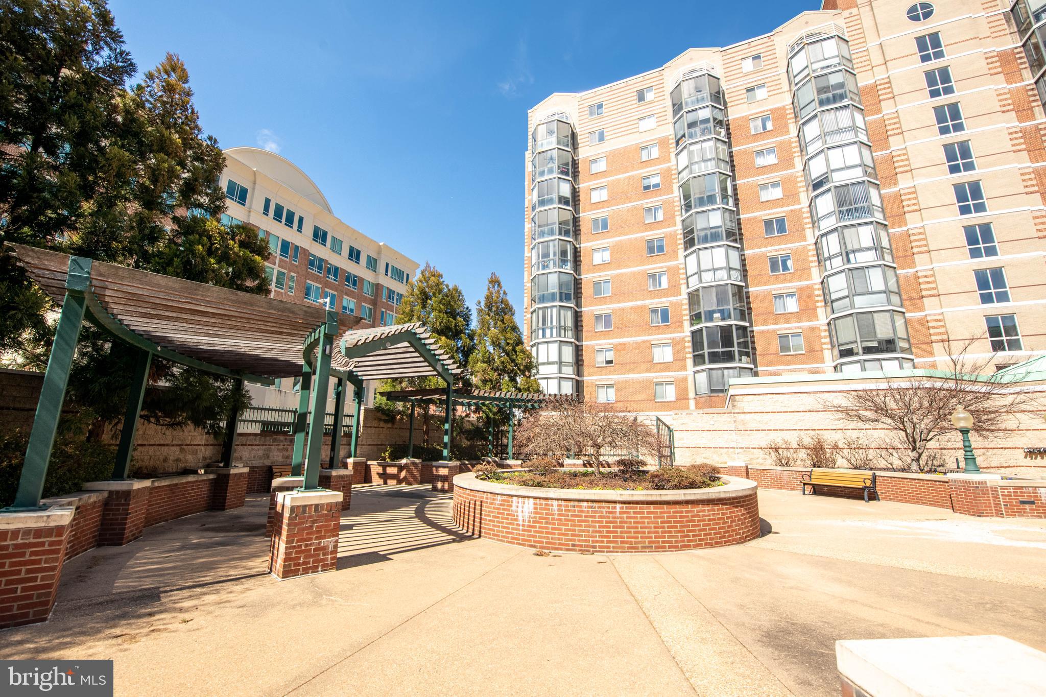 THE VICTORIA CODM - Residential