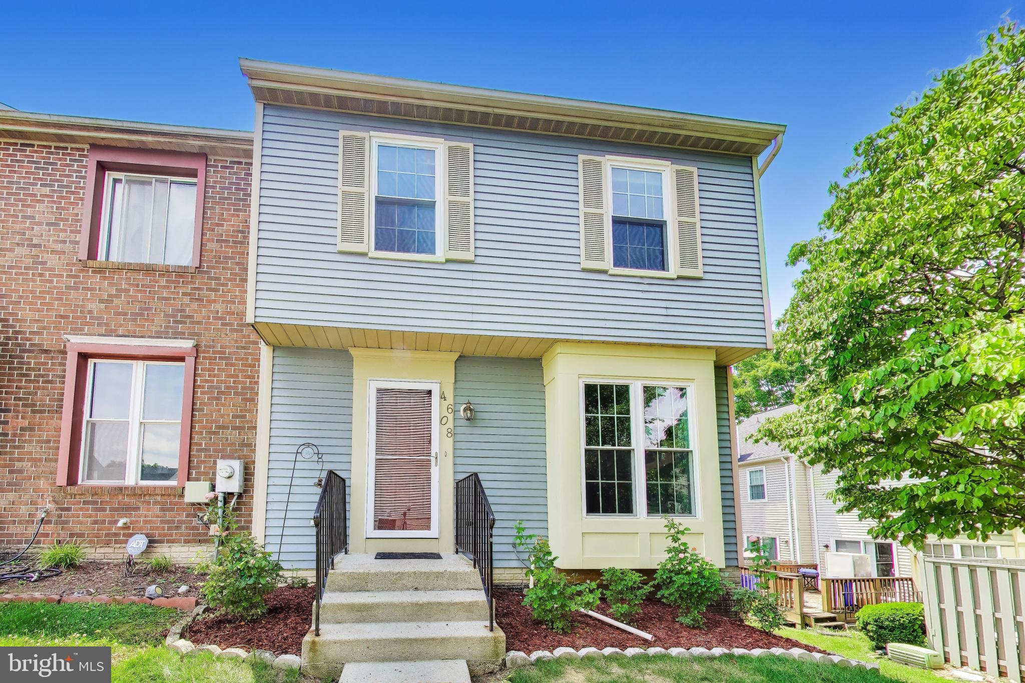 PRINCETON SQUARE - Residential