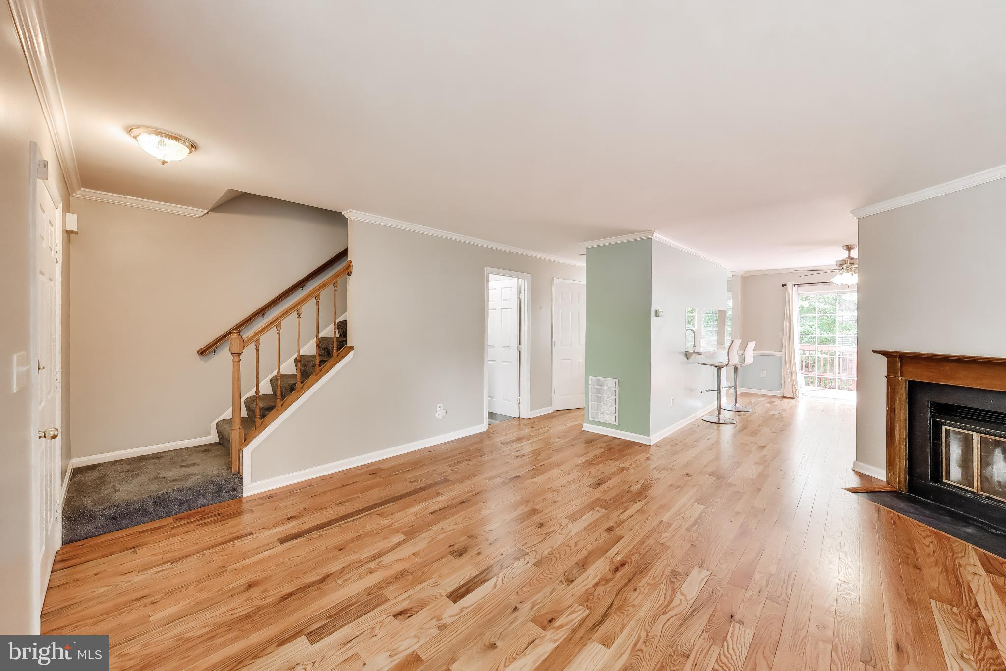 PRINCETON SQUARE - Residential