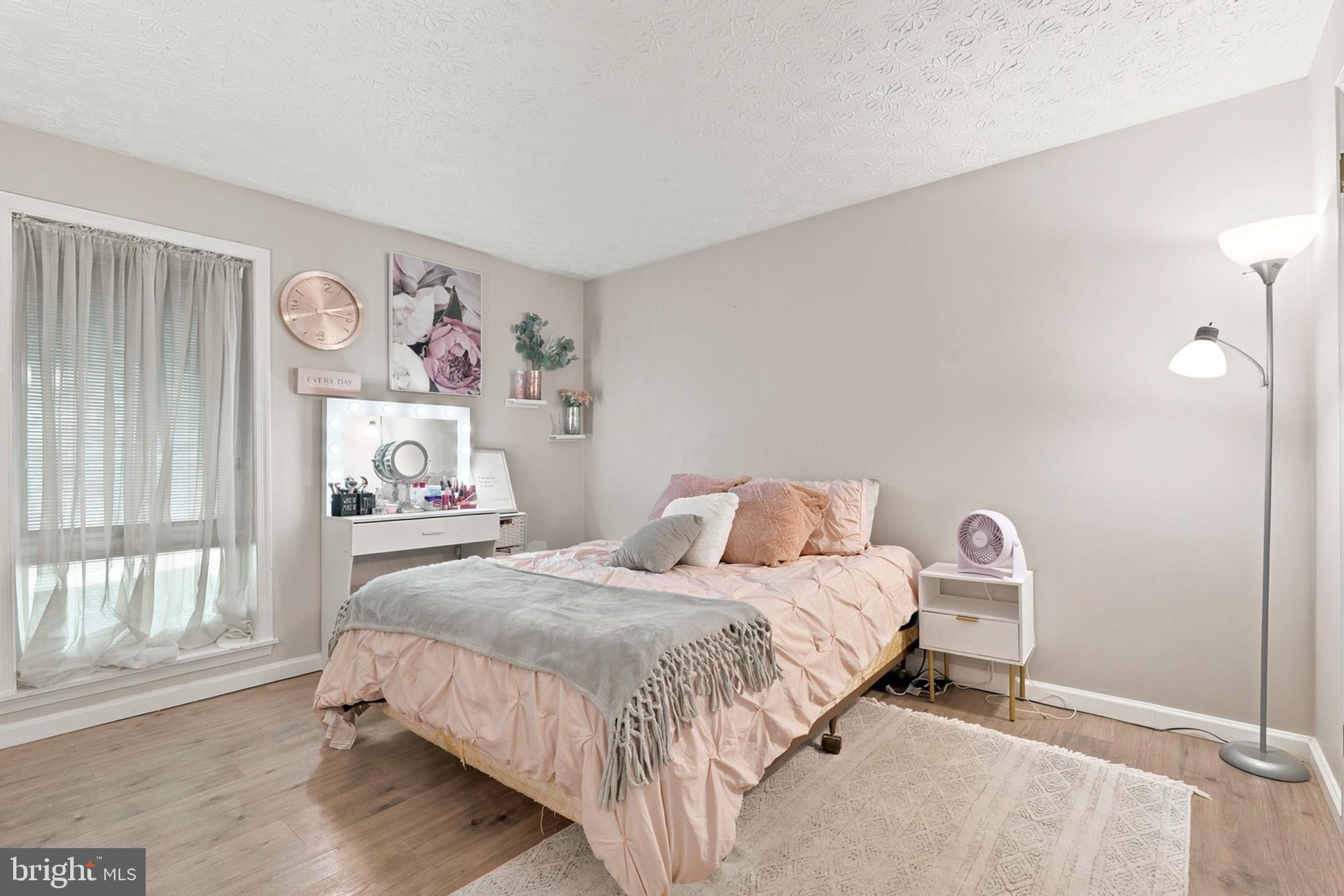 BEECHWOOD - Residential