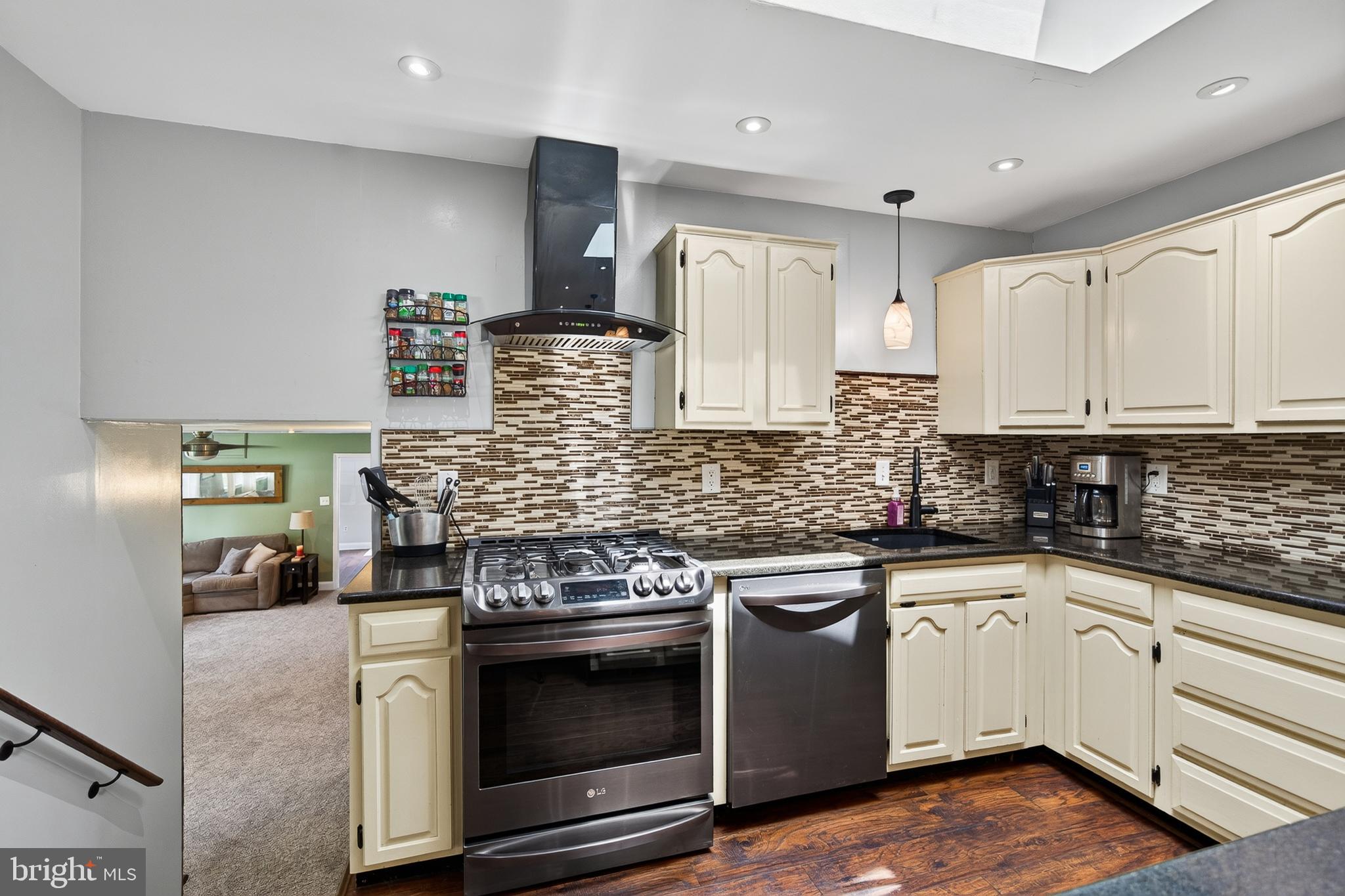 MARCHWOOD - Residential