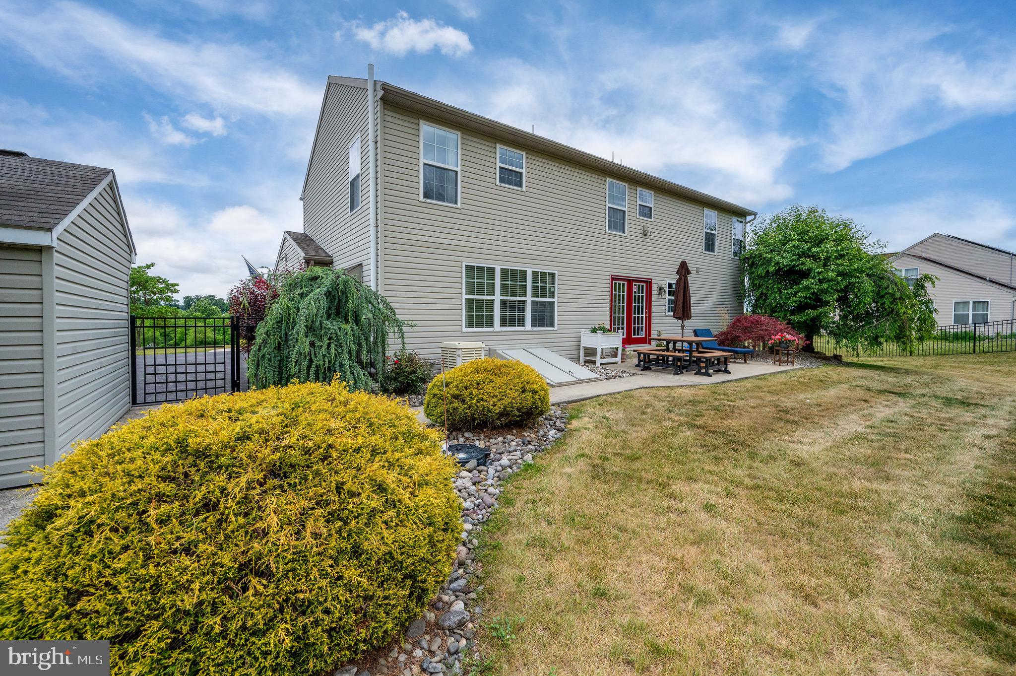 HILL CREST ESTATES - Residential