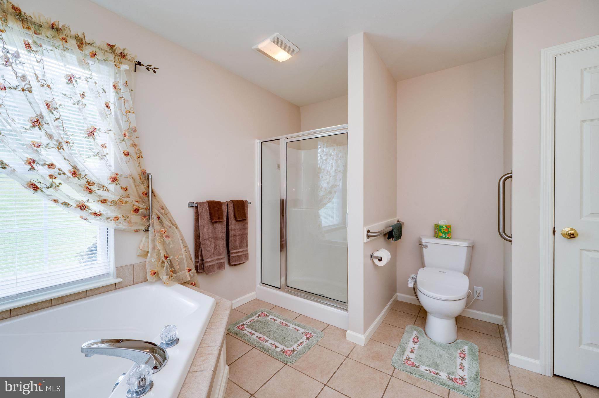 HILL CREST ESTATES - Residential