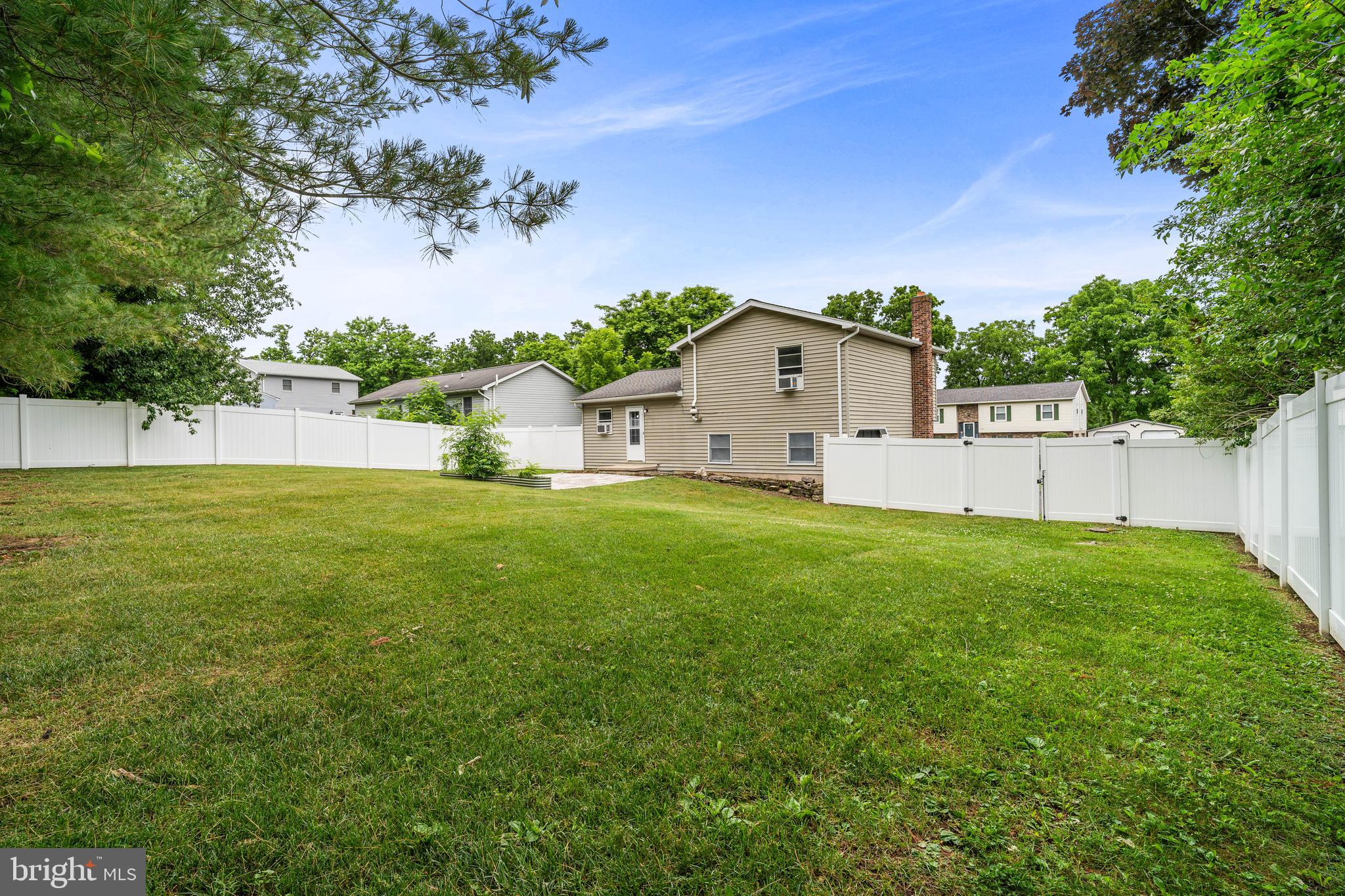 PLEASANT HILLS - Residential
