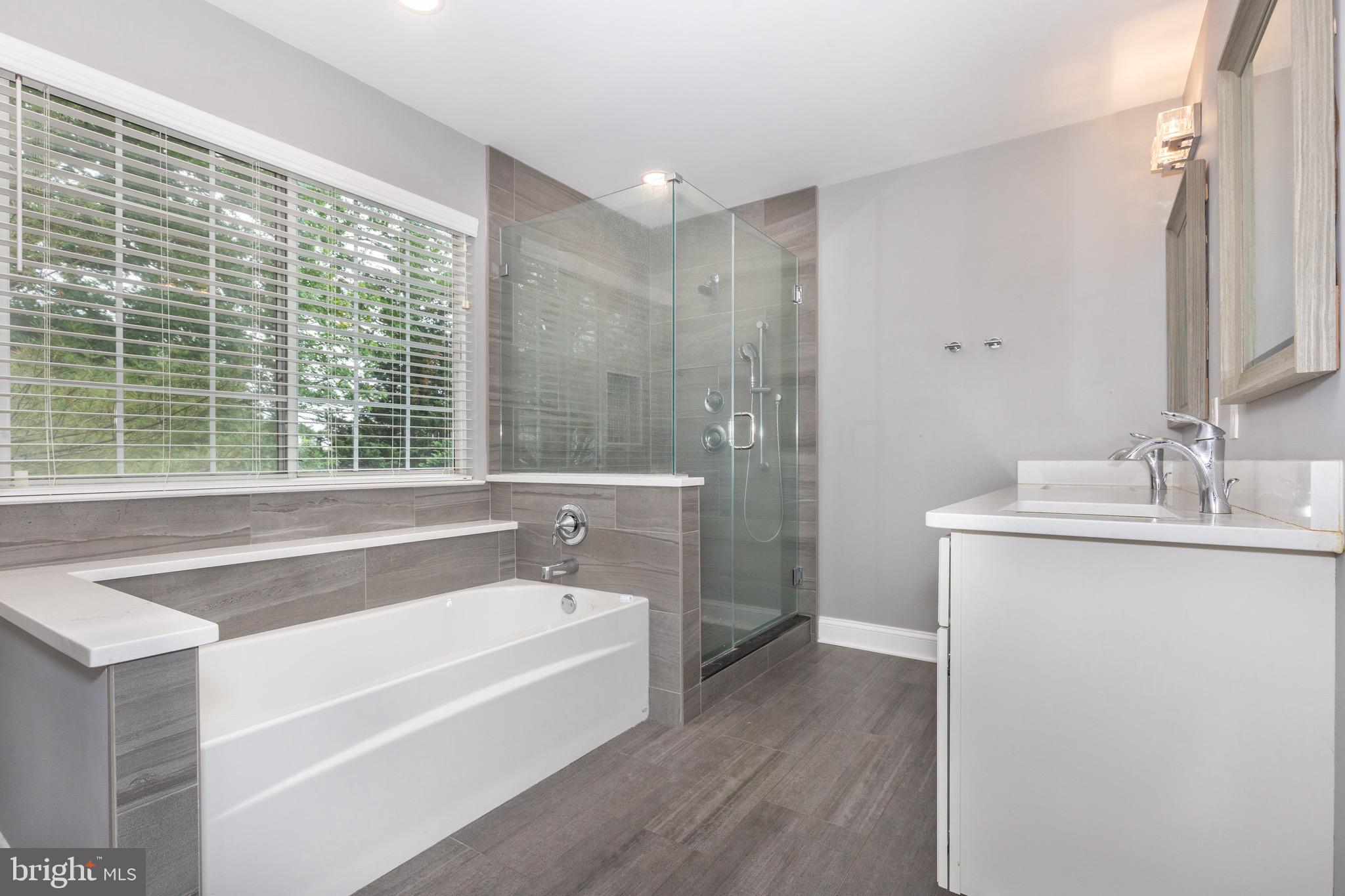 WORTHINGTON GLEN - Residential