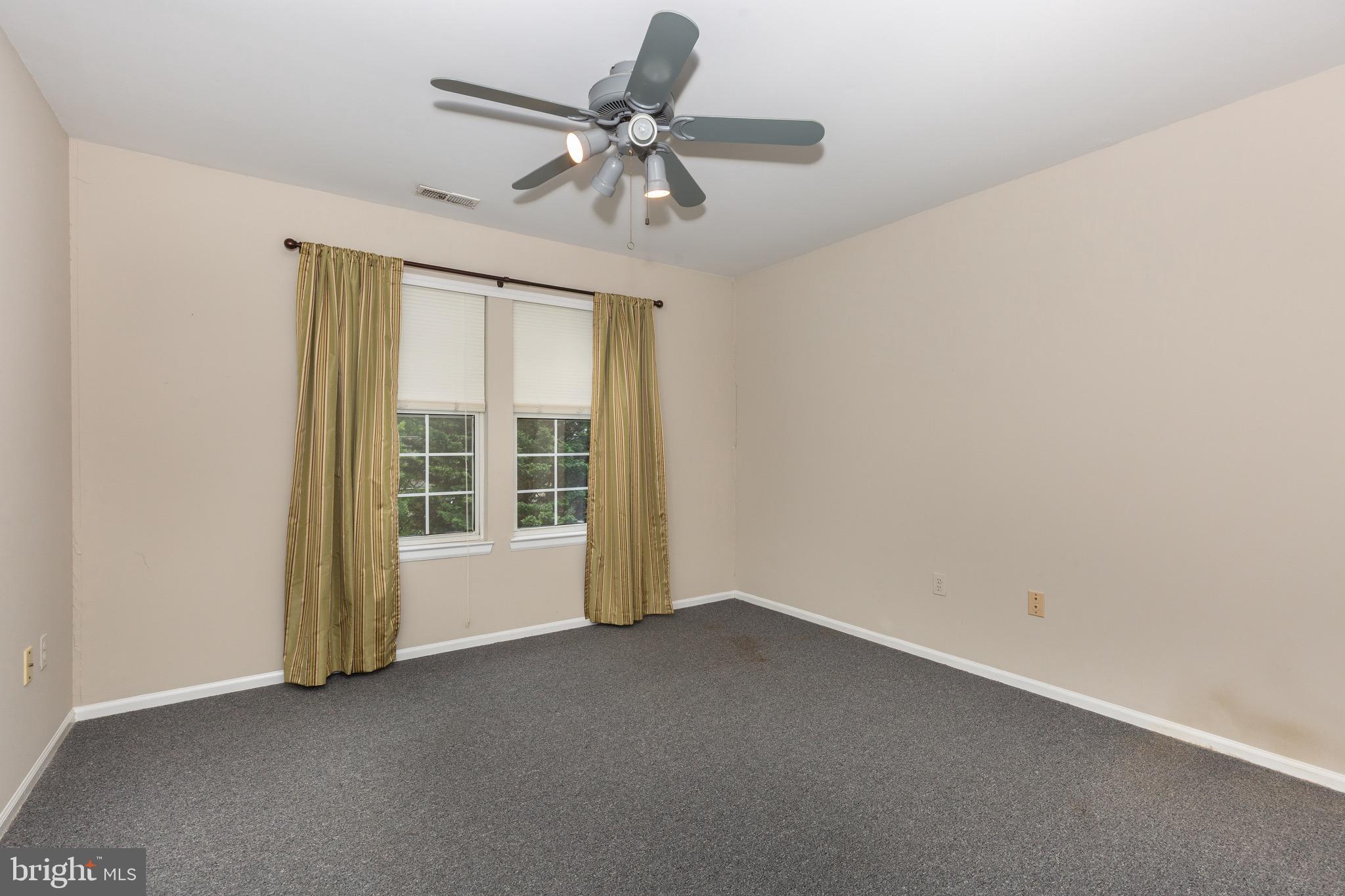 WORTHINGTON GLEN - Residential