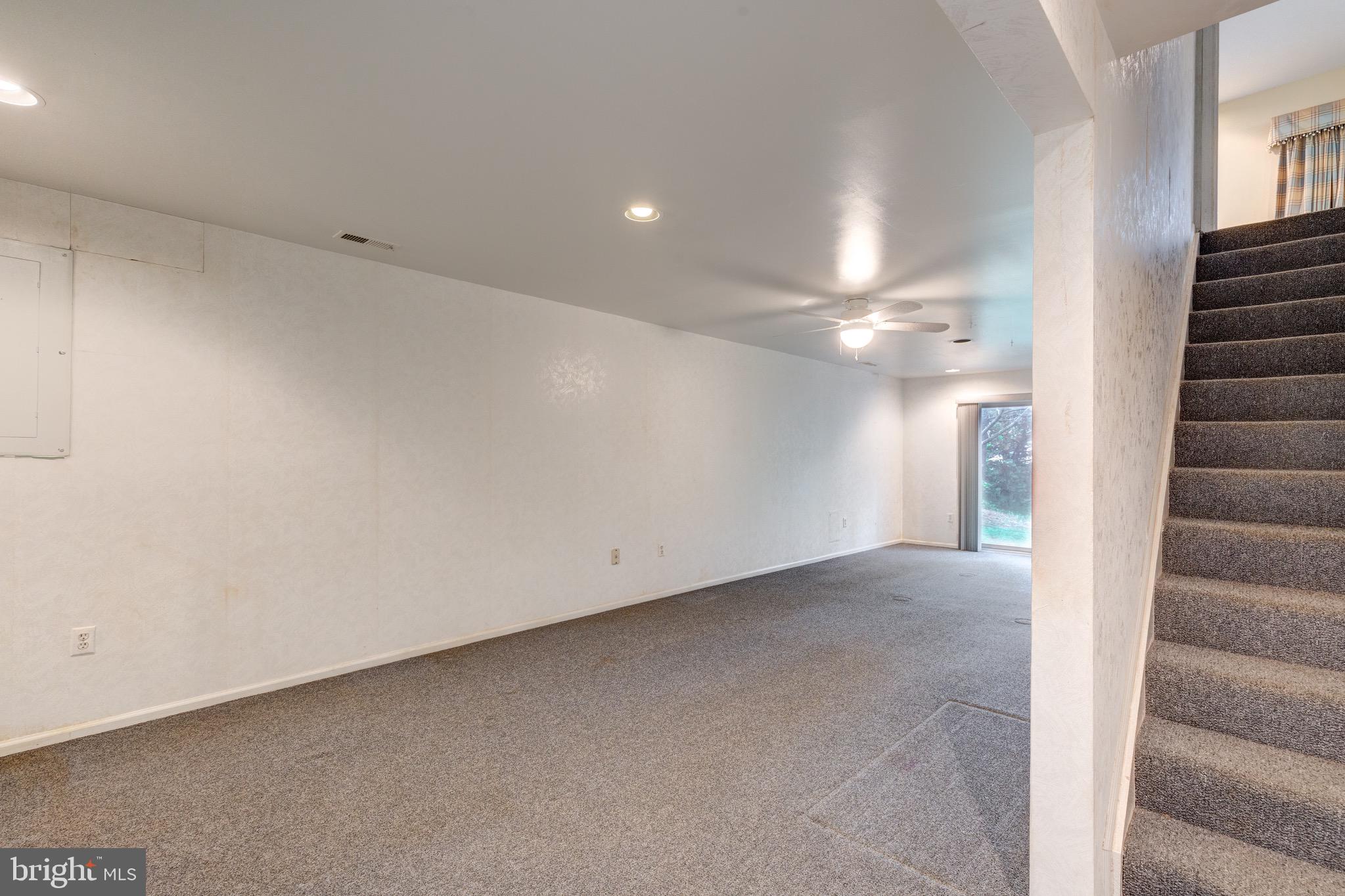 WORTHINGTON GLEN - Residential