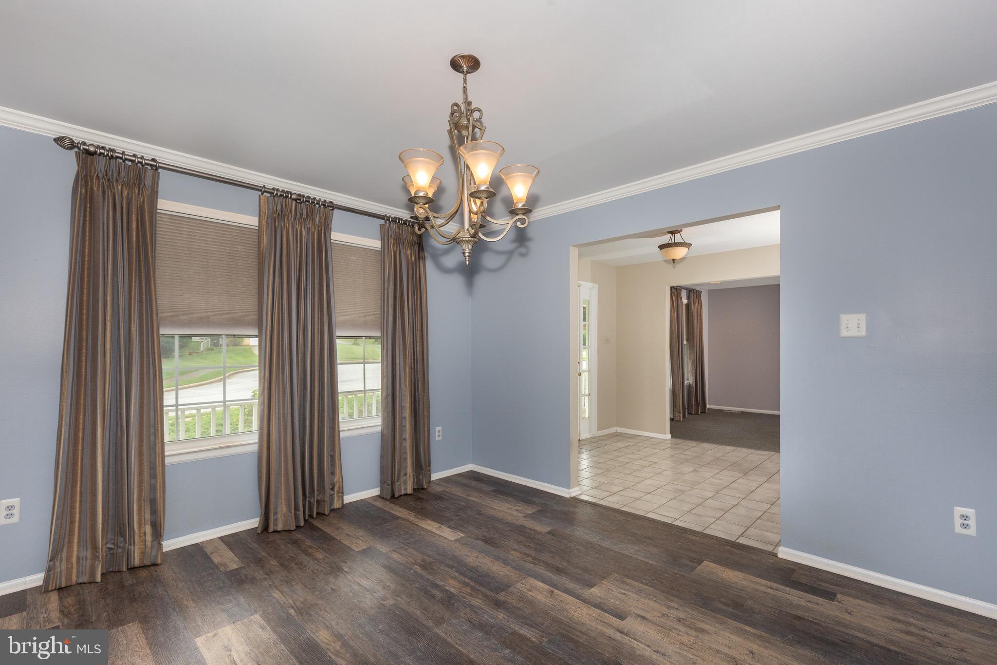 WORTHINGTON GLEN - Residential