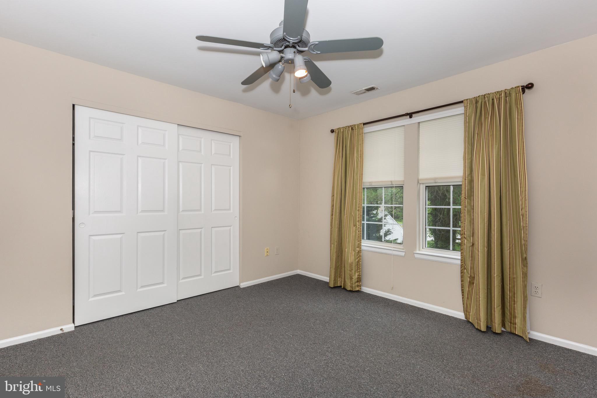 WORTHINGTON GLEN - Residential
