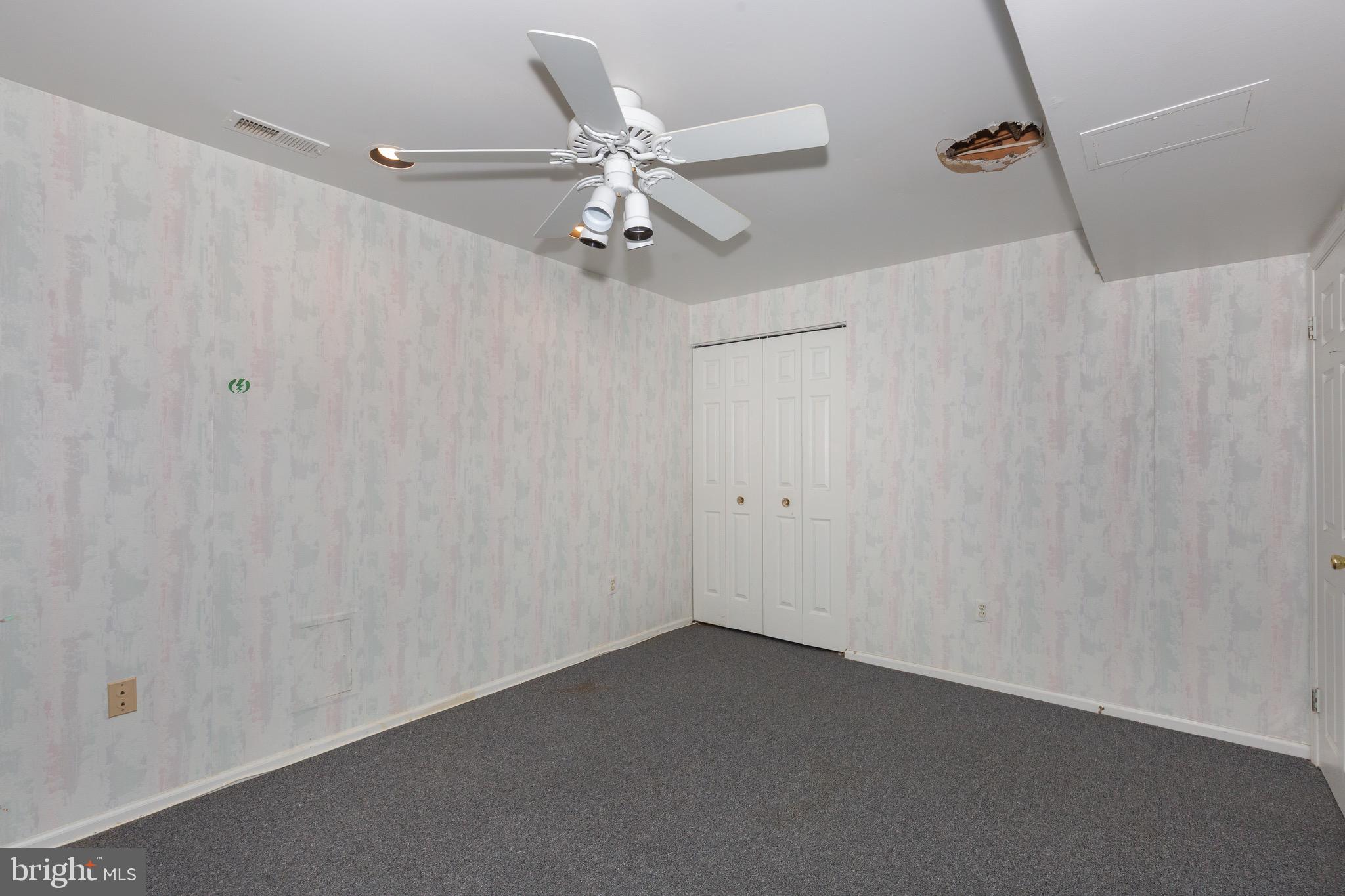 WORTHINGTON GLEN - Residential