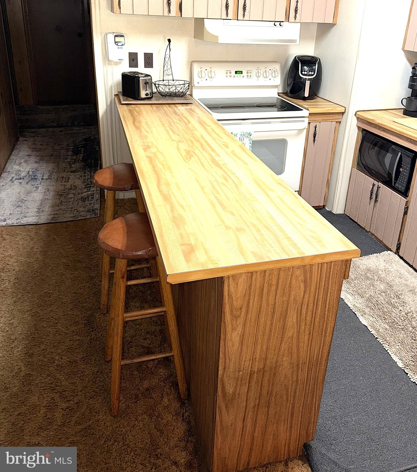 MARYLAND MANOR MOBILE HOME PARK - Residential