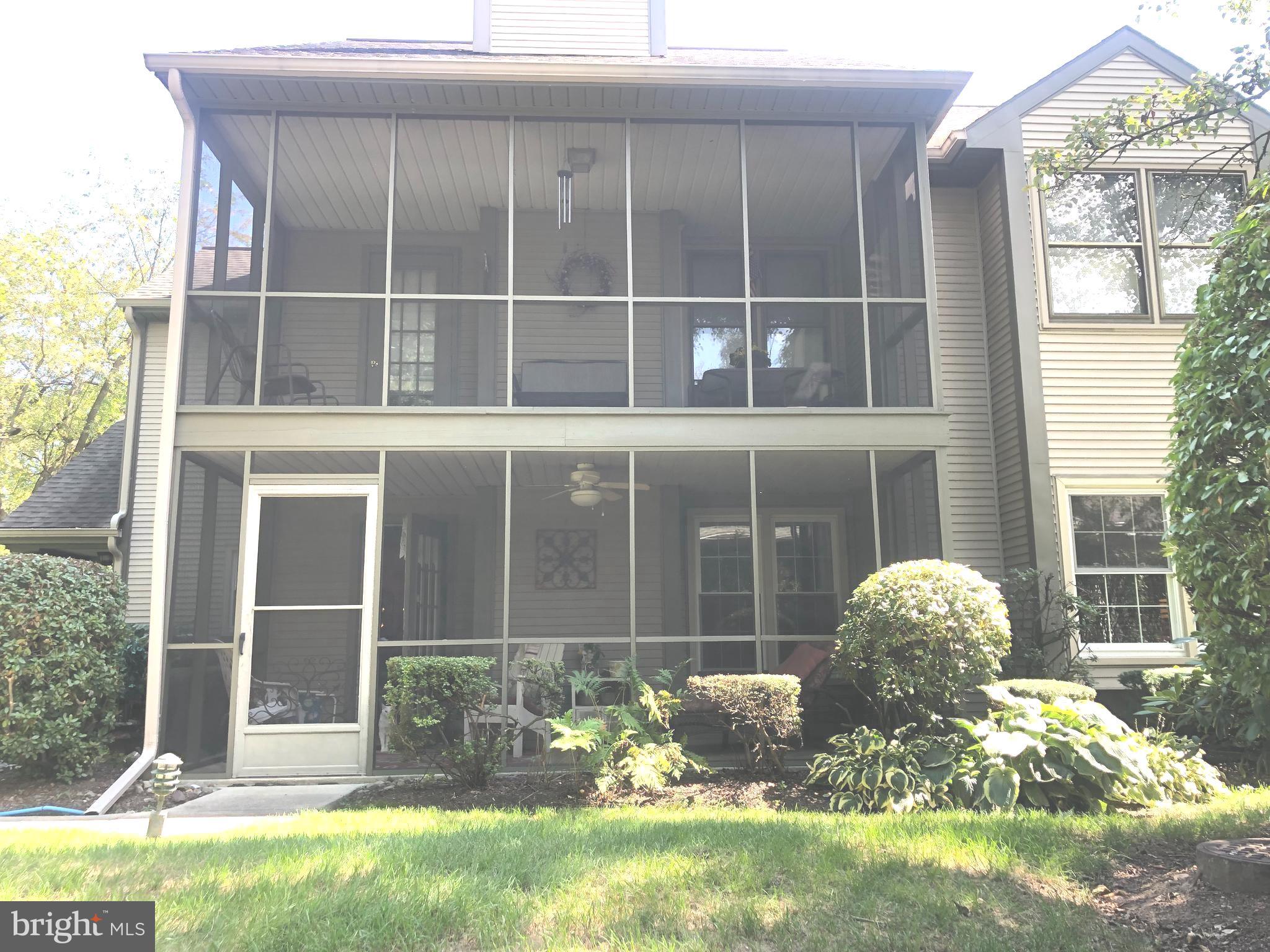 RIDGEVIEW - Residential