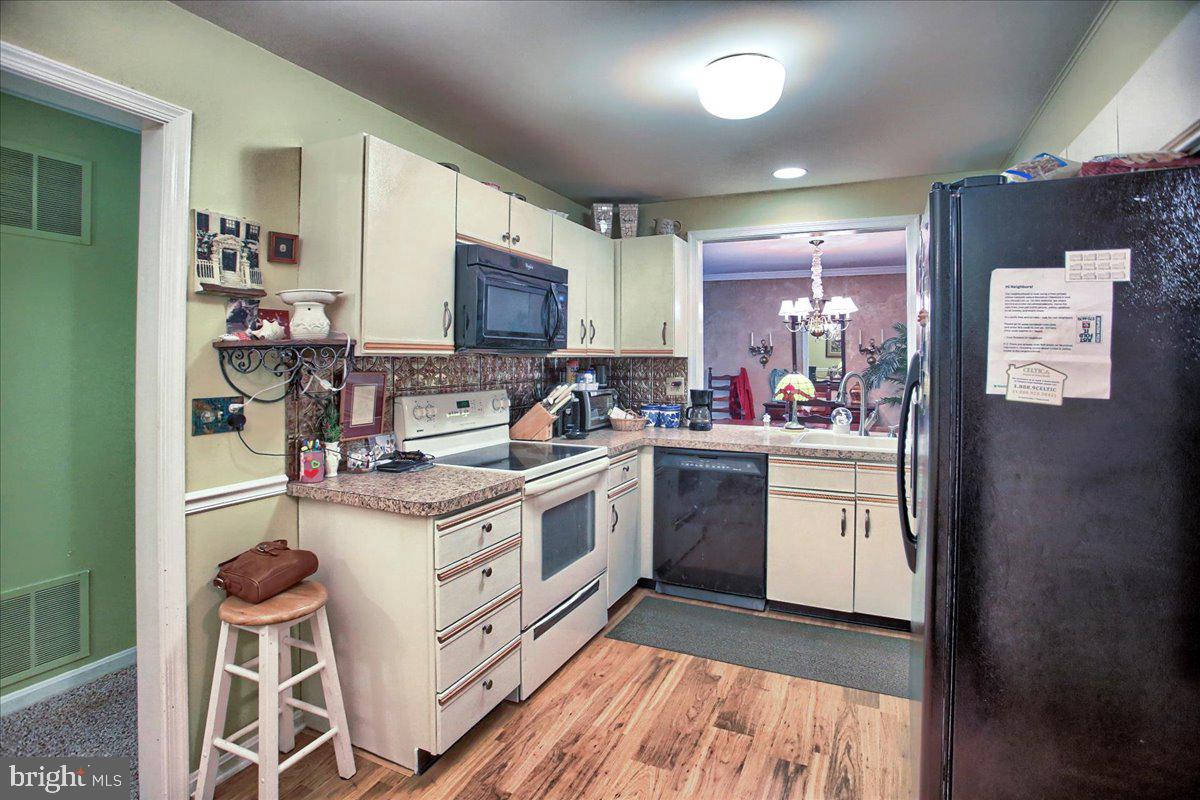 RIDGEVIEW - Residential