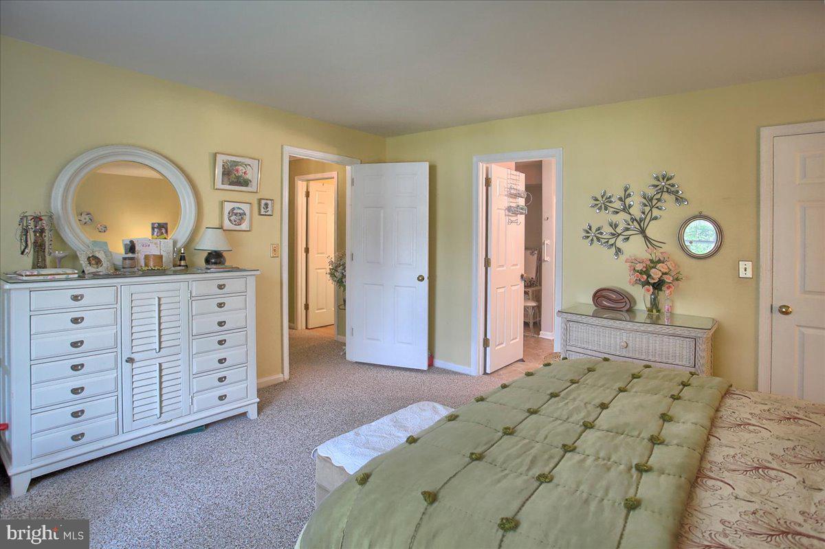 RIDGEVIEW - Residential