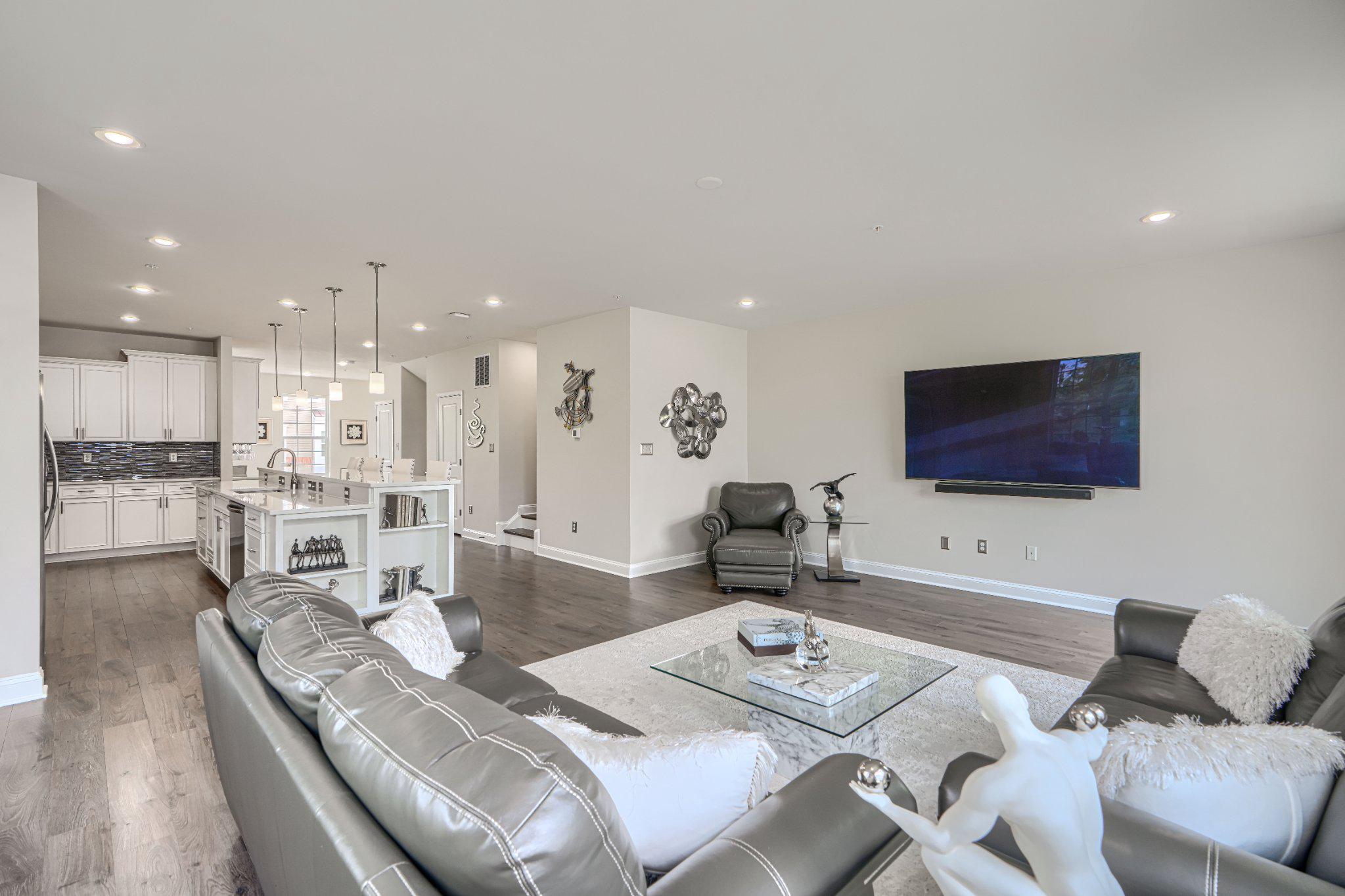 SUMMERFIELD VILLAGE - Residential