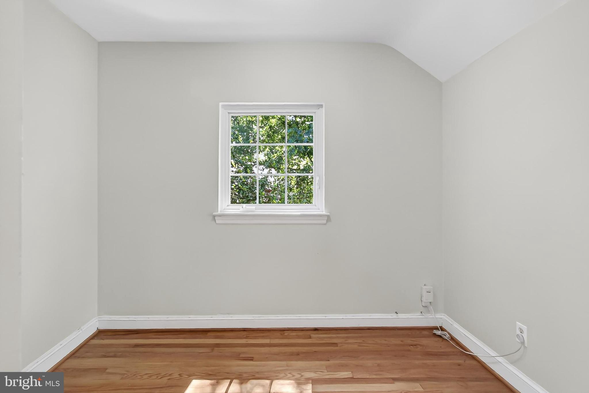 ARLINGTON FOREST - Residential