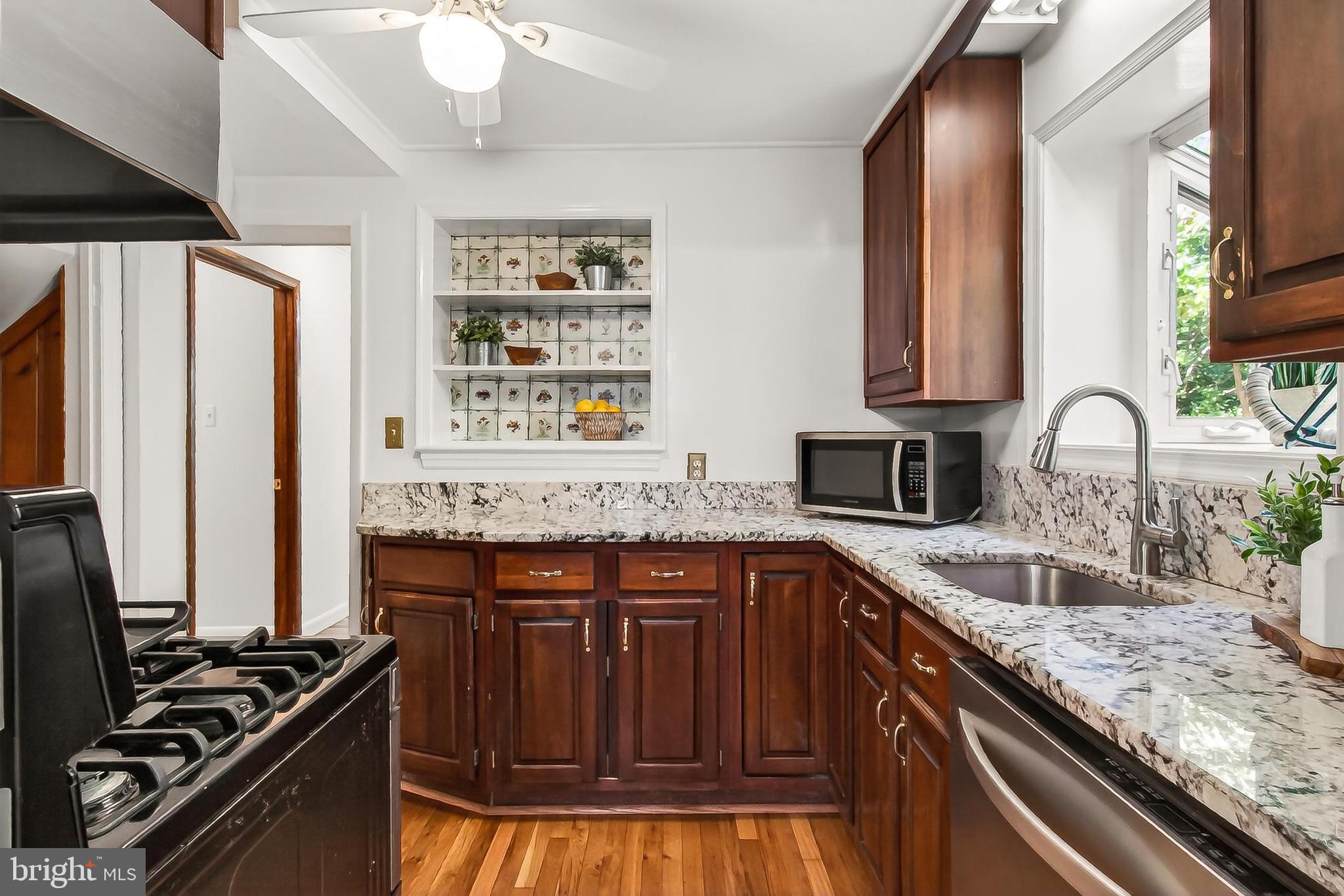 ARLINGTON FOREST - Residential
