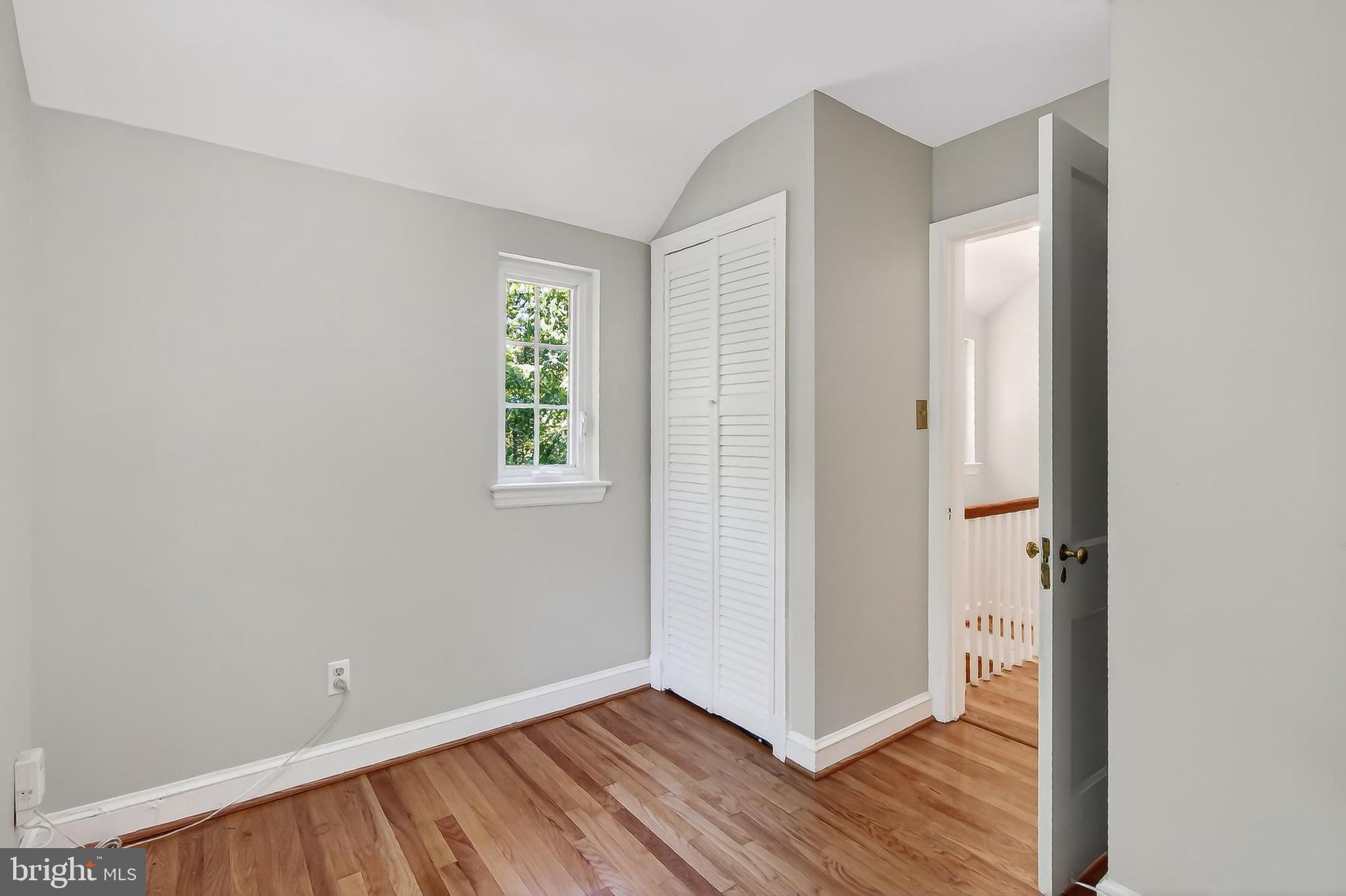 ARLINGTON FOREST - Residential