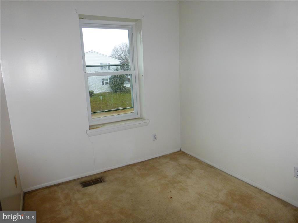HARFORD SQUARE - Residential