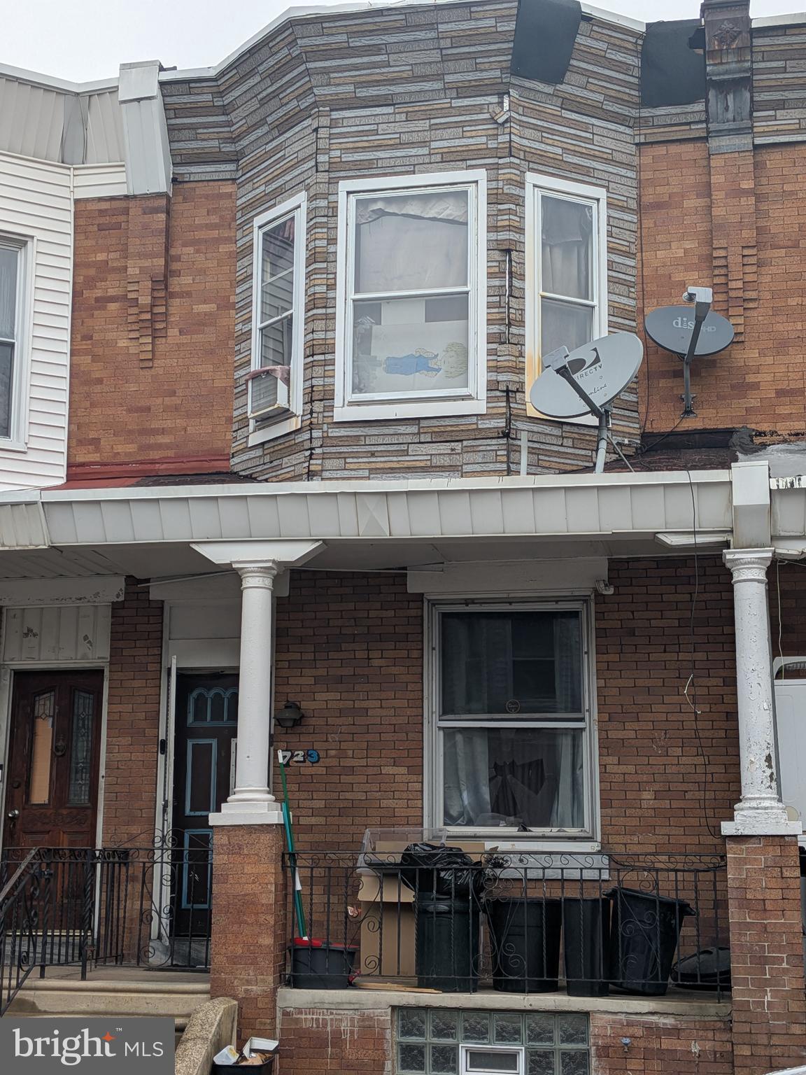 The three-bedroom and one full -bedroom house for sale is occupied by a non-performing tenant. Please, do not approach the tenant and do the dive- by. No showings at this point.