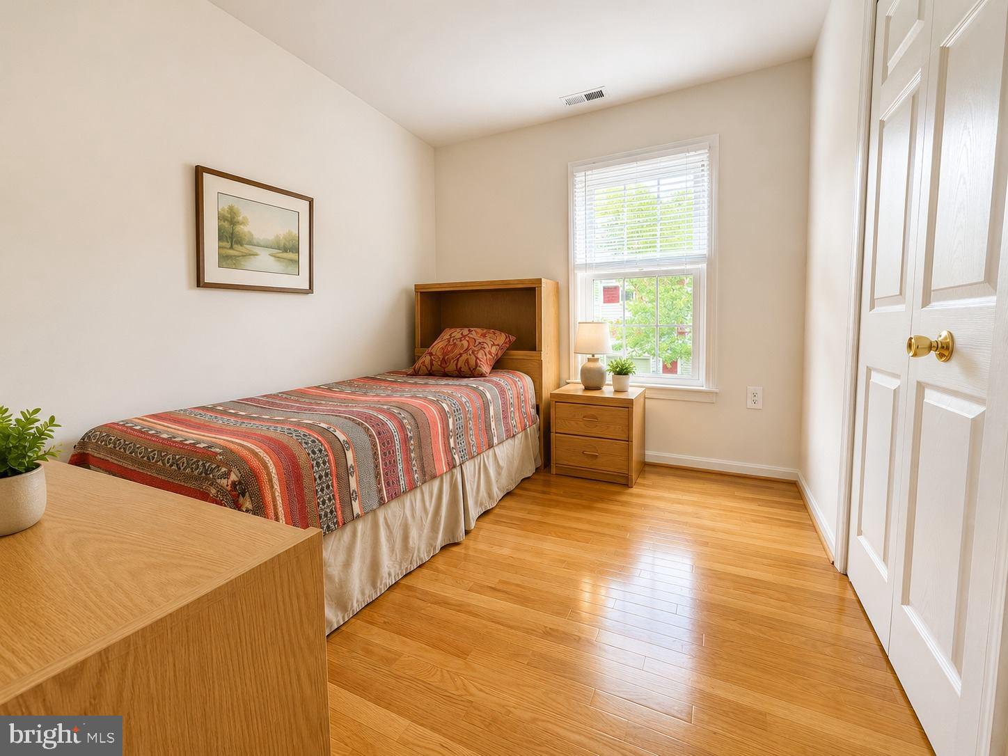 BLUNT COMMONS - Residential