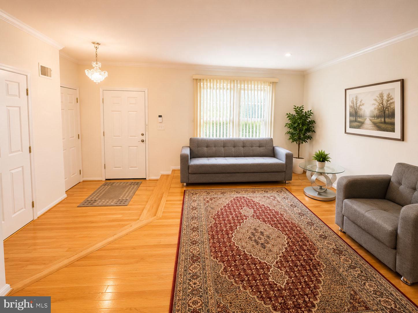 BLUNT COMMONS - Residential