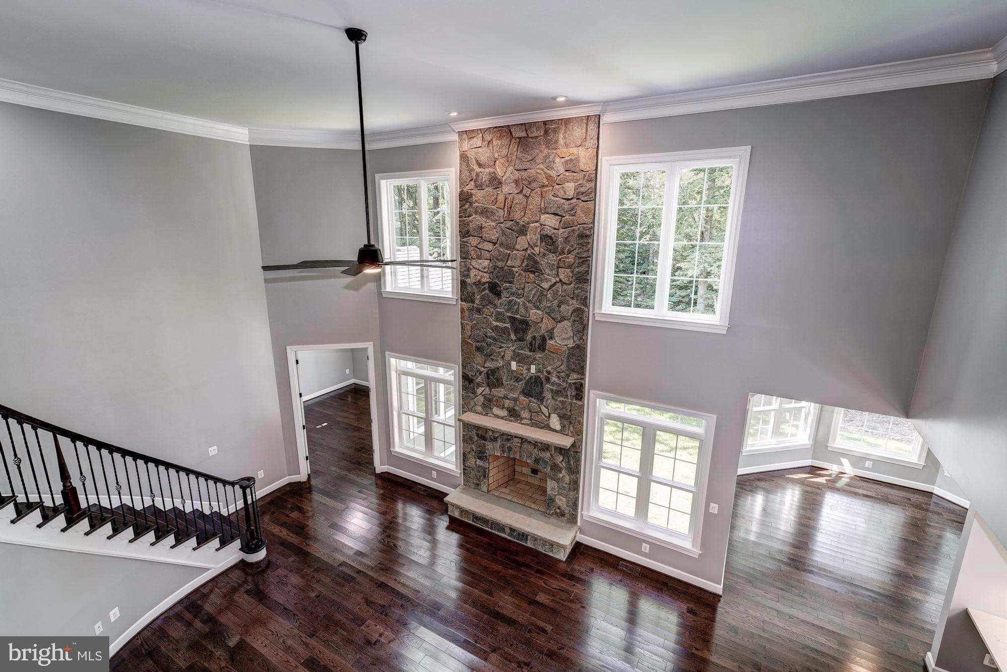 MASON NECK - Residential