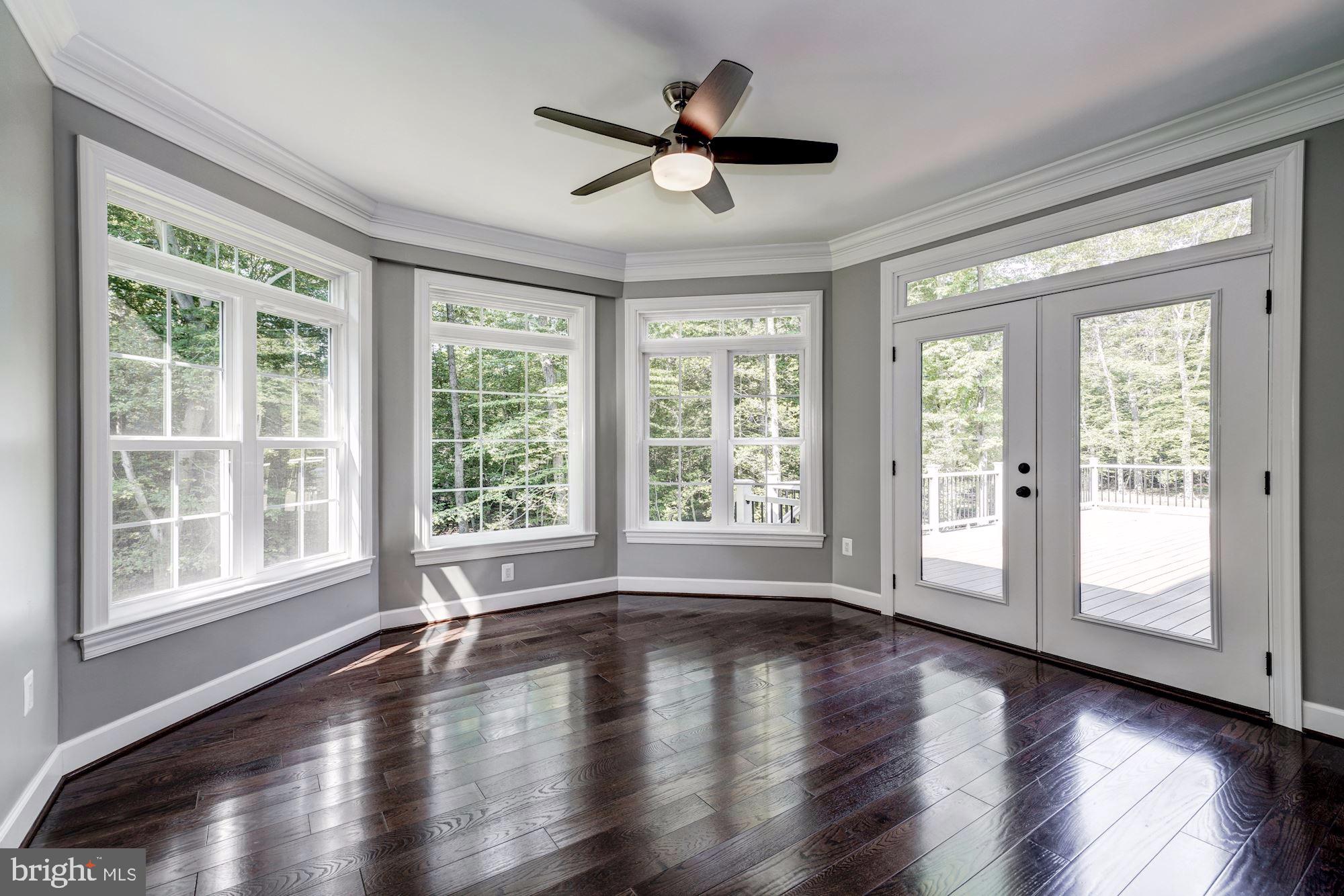 MASON NECK - Residential