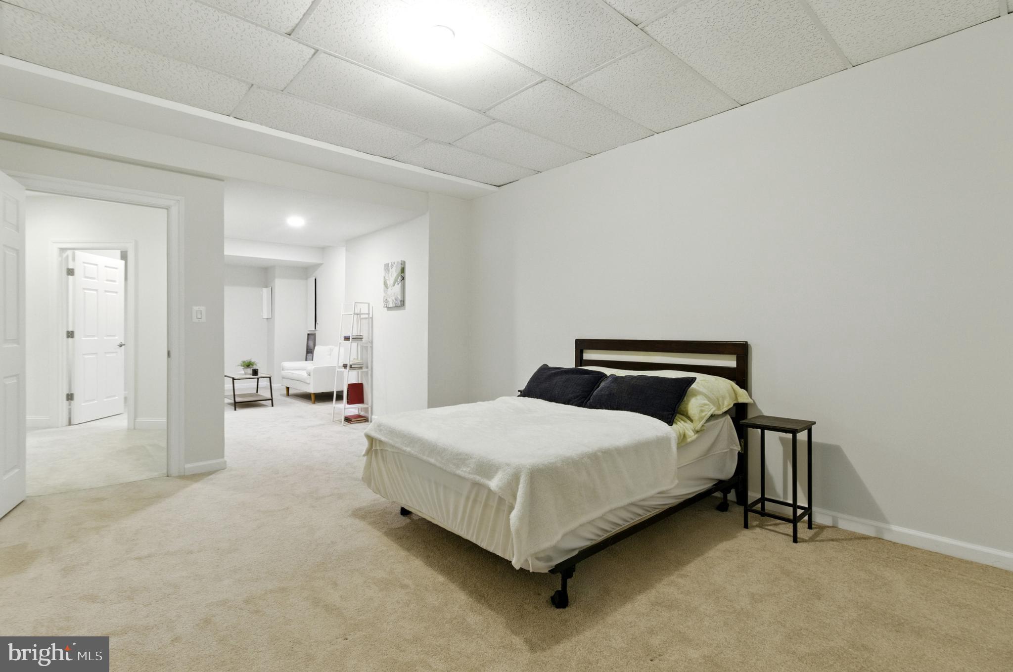 CHESTNUT LODGE - Residential