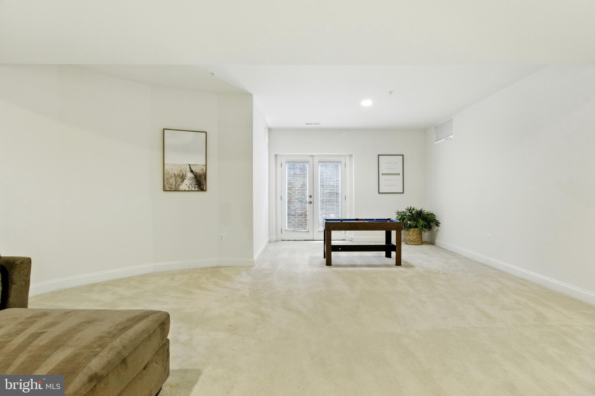 CHESTNUT LODGE - Residential