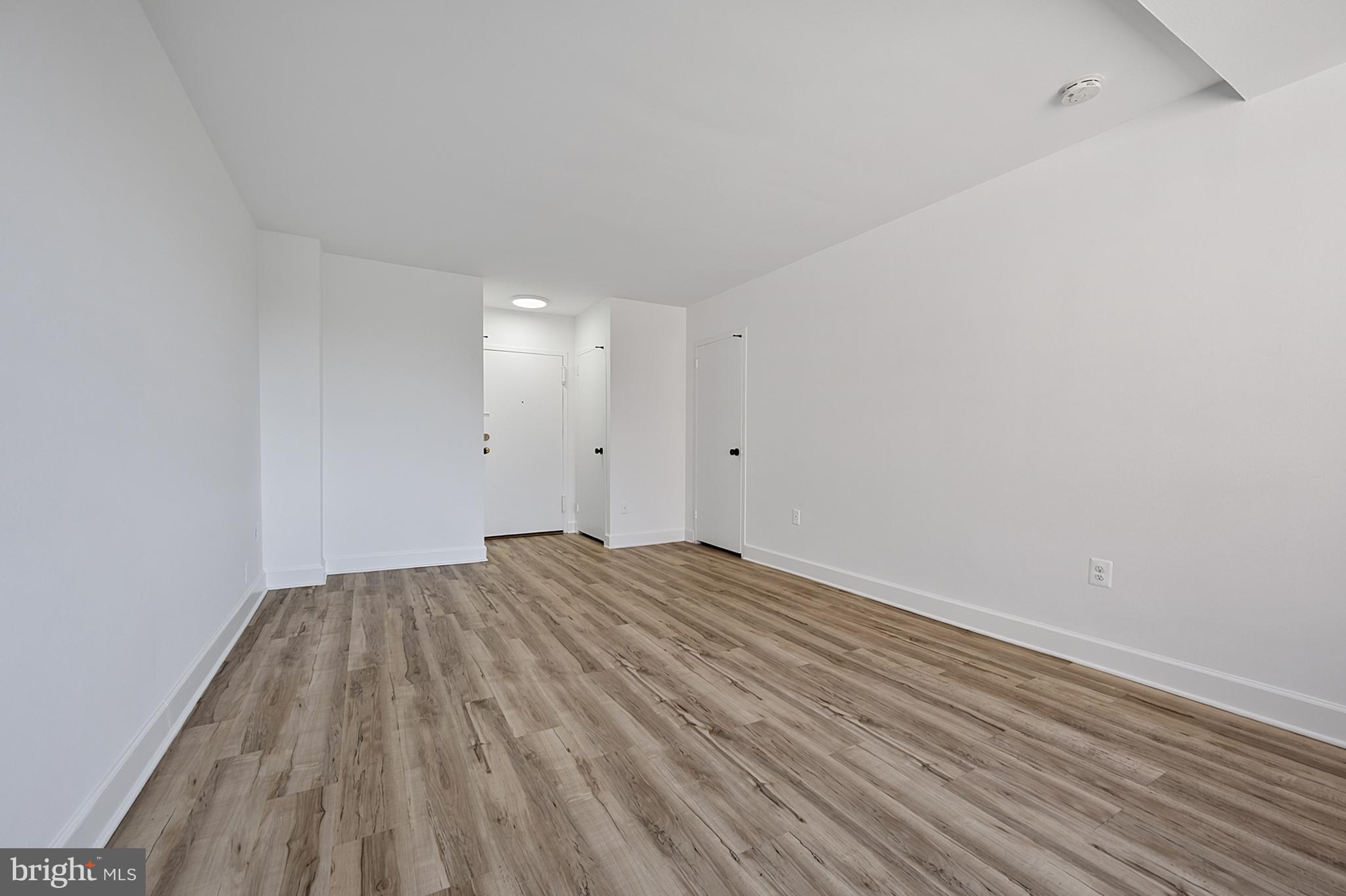 RIVER PLACE - Residential