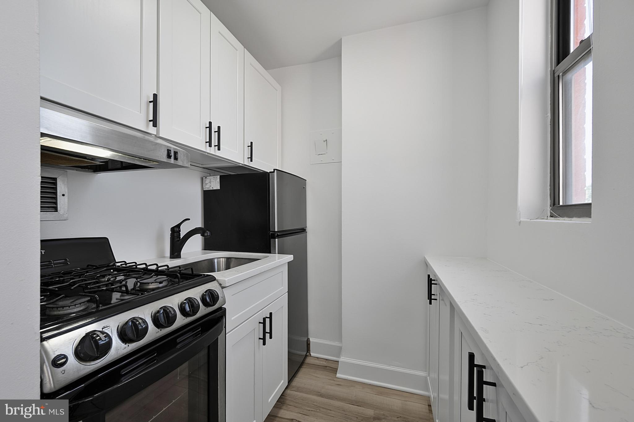 RIVER PLACE - Residential