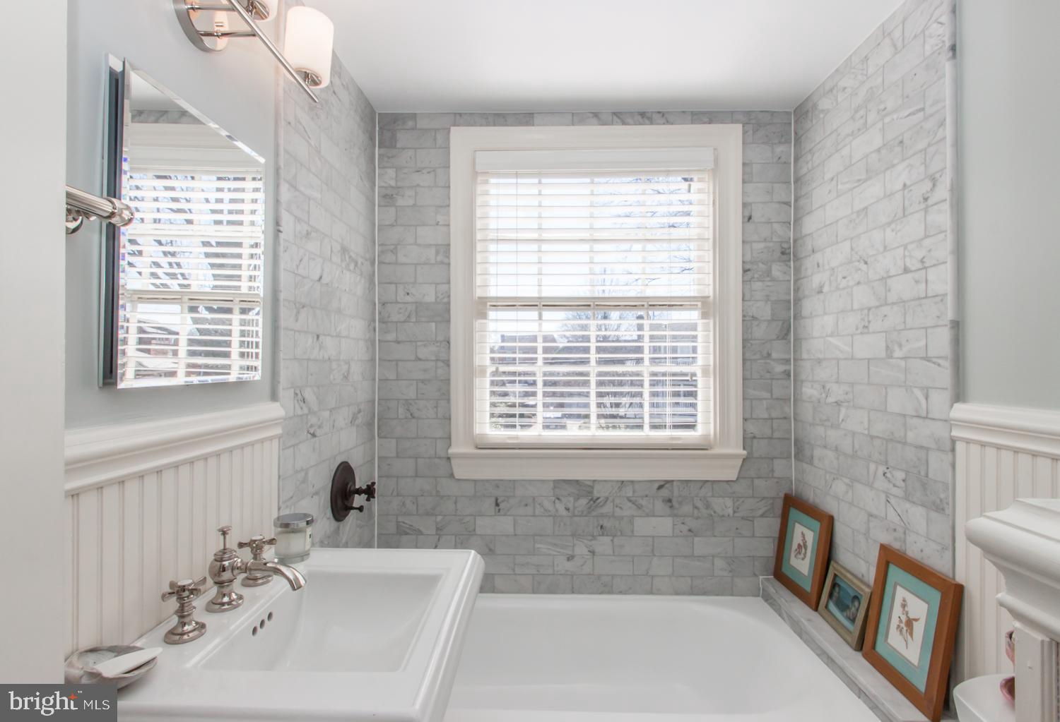 GEORGE WASHINGTON PARK - Residential Lease