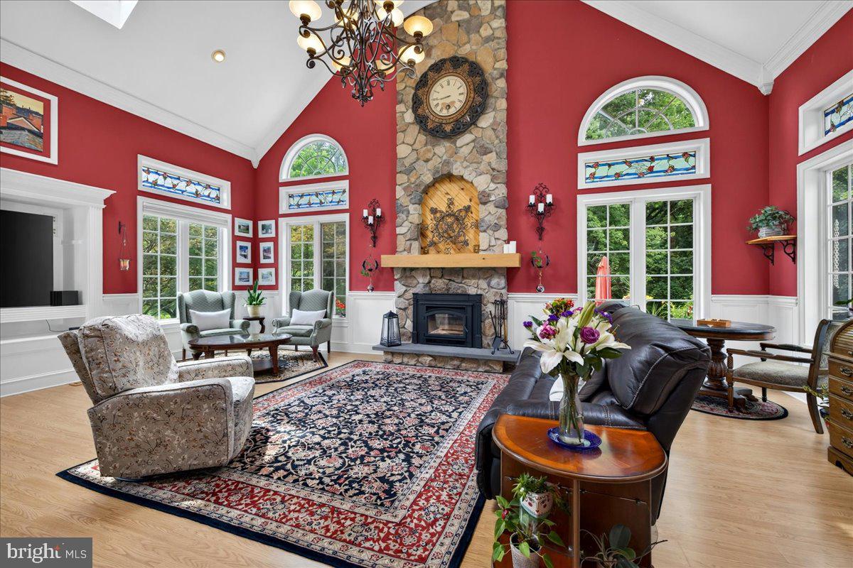 DOYLESTOWN HUNT - Residential