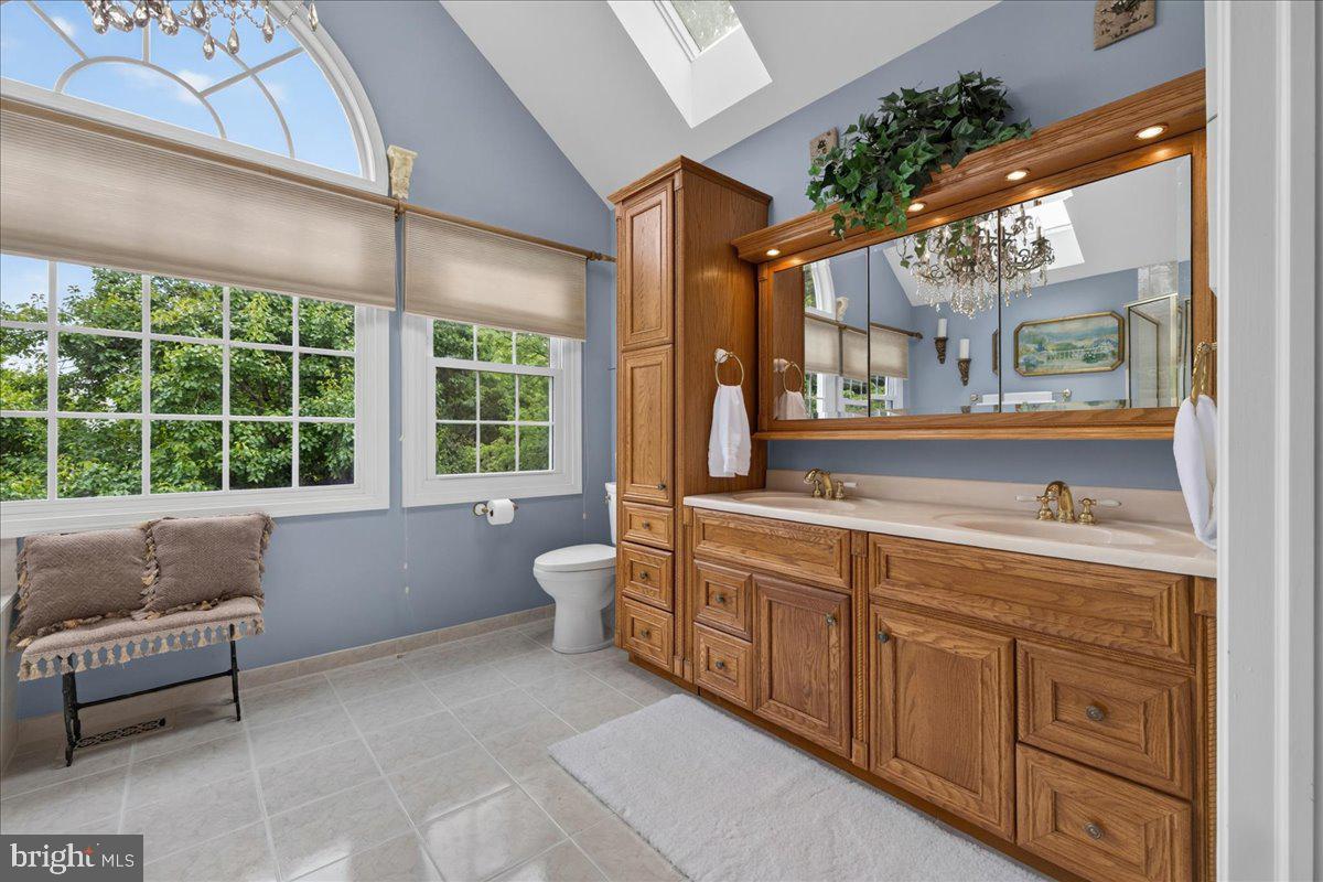 DOYLESTOWN HUNT - Residential