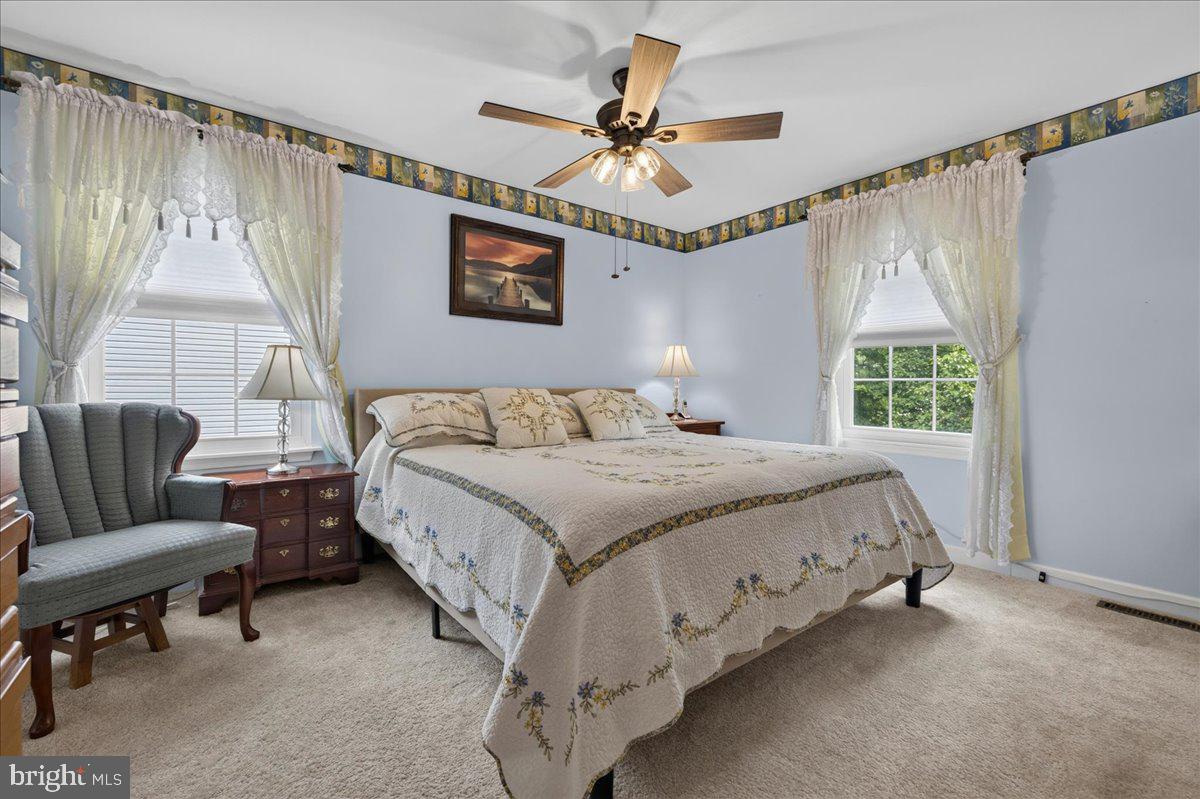 DOYLESTOWN HUNT - Residential