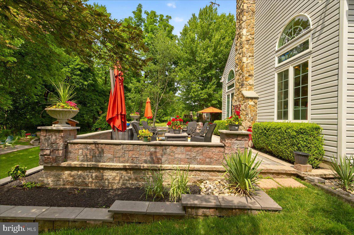 DOYLESTOWN HUNT - Residential