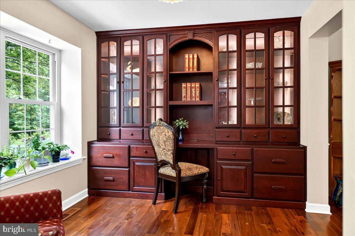 DOYLESTOWN HUNT - Residential